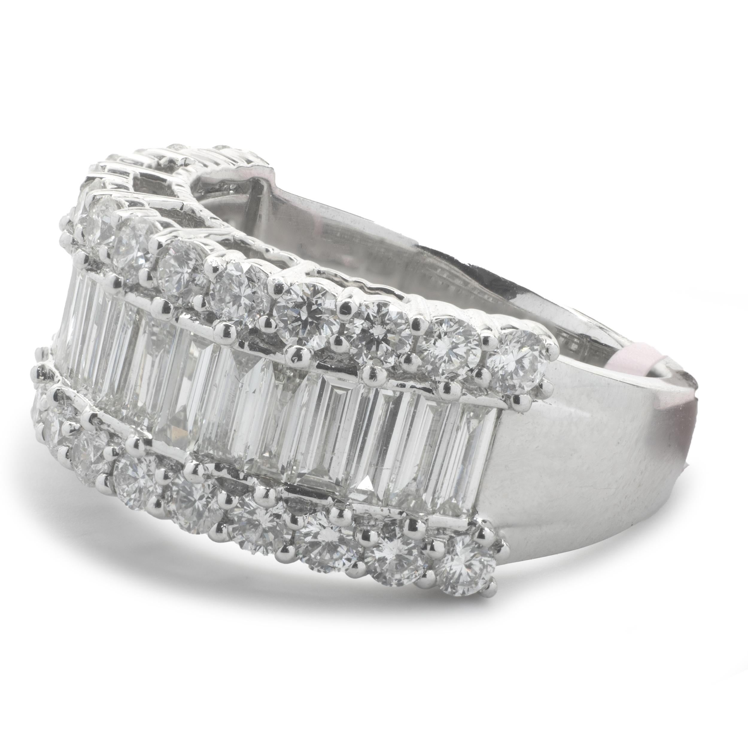 Round Cut 14 Karat White Gold Round and Baguette Diamond Ring For Sale