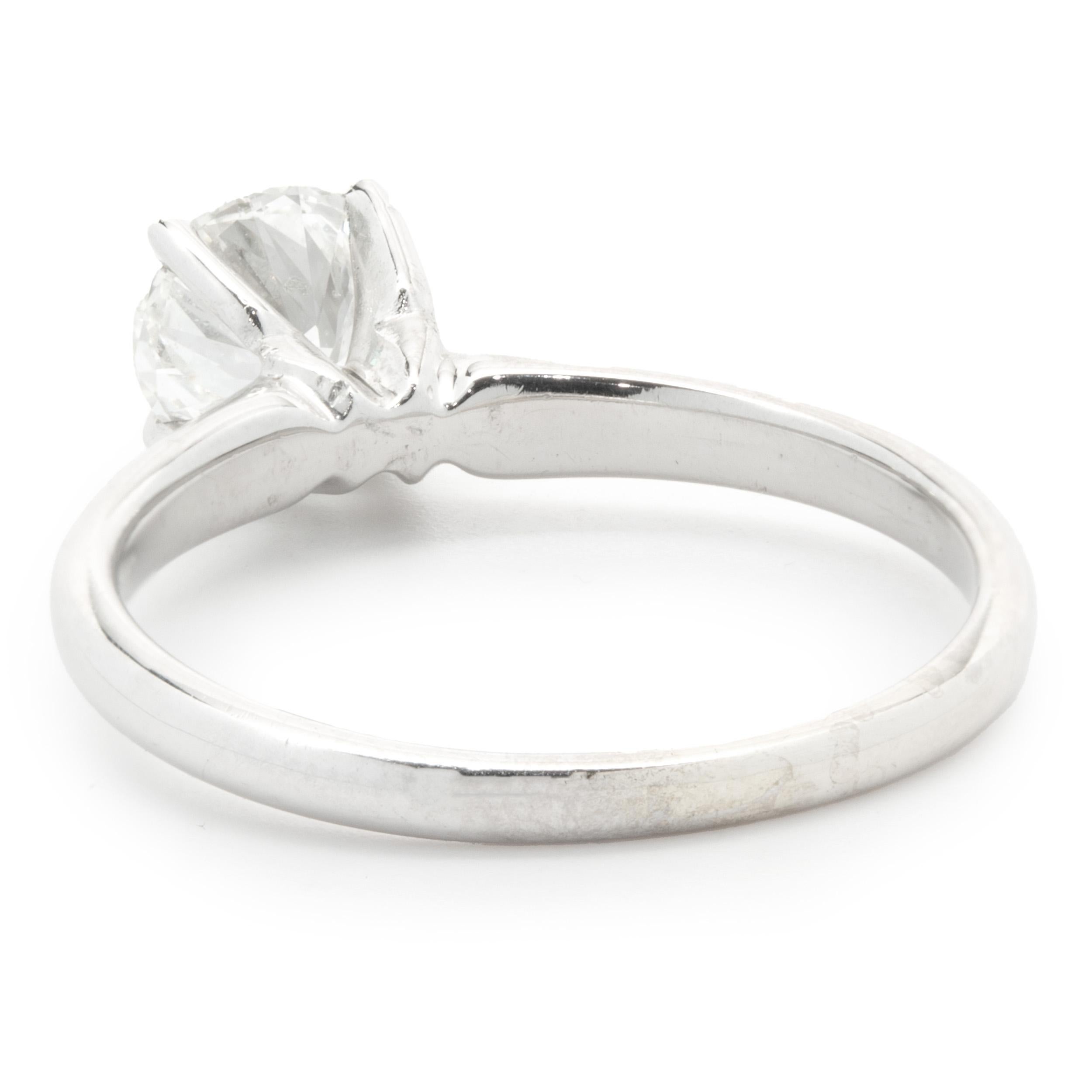 Round Cut 14 Karat White Gold Round Brilliant Cut Diamond Engagement Ring For Sale