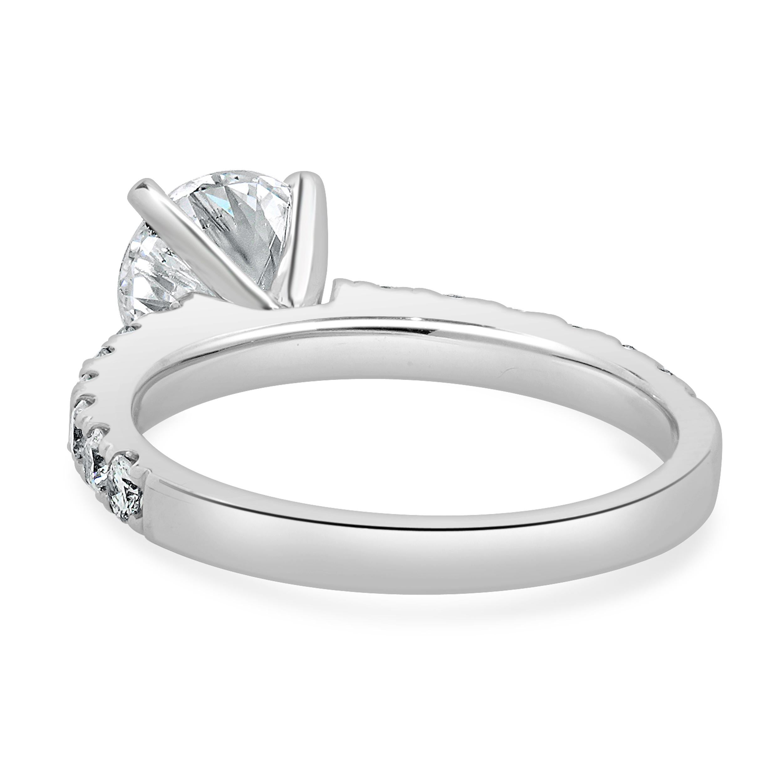 Round Cut 14 Karat White Gold Round Brilliant Cut Diamond Engagement Ring For Sale