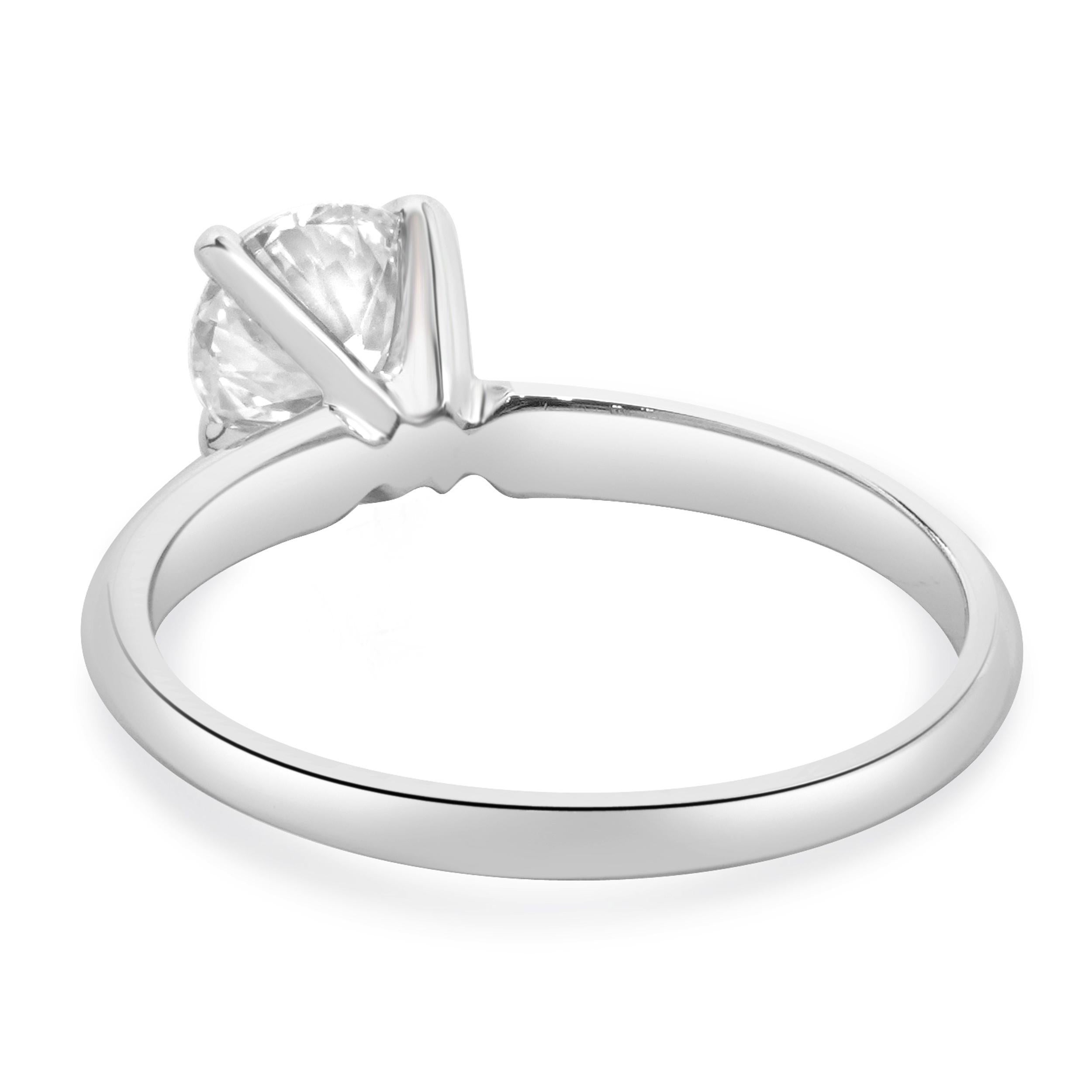 Round Cut 14 Karat White Gold Round Brilliant Cut Diamond Engagement Ring For Sale