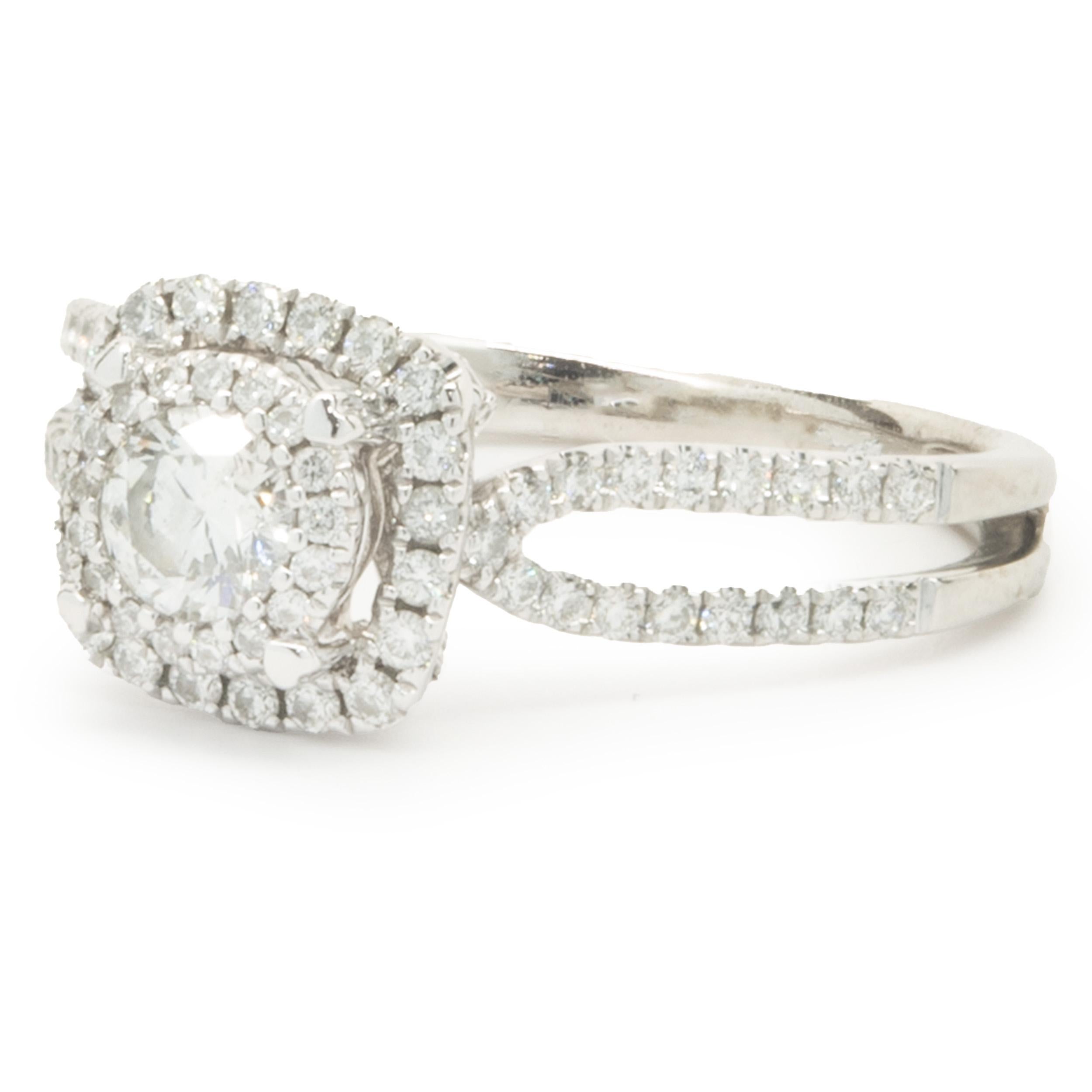 Bague de fiançailles en or blanc 14 carats avec diamants taille brillant rond Excellent état - En vente à Scottsdale, AZ