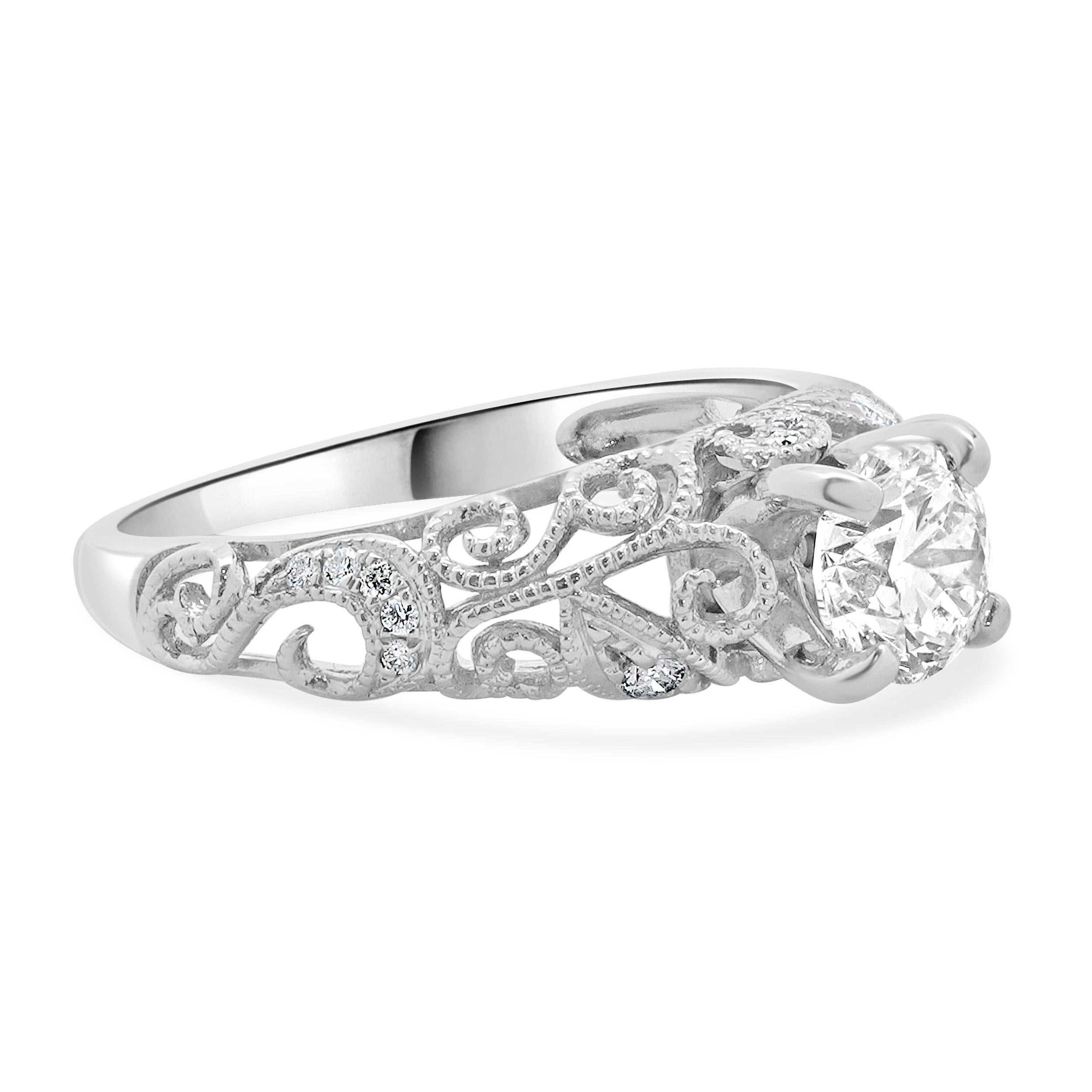14 Karat White Gold Round Brilliant Cut Diamond Engagement Ring In Excellent Condition For Sale In Scottsdale, AZ