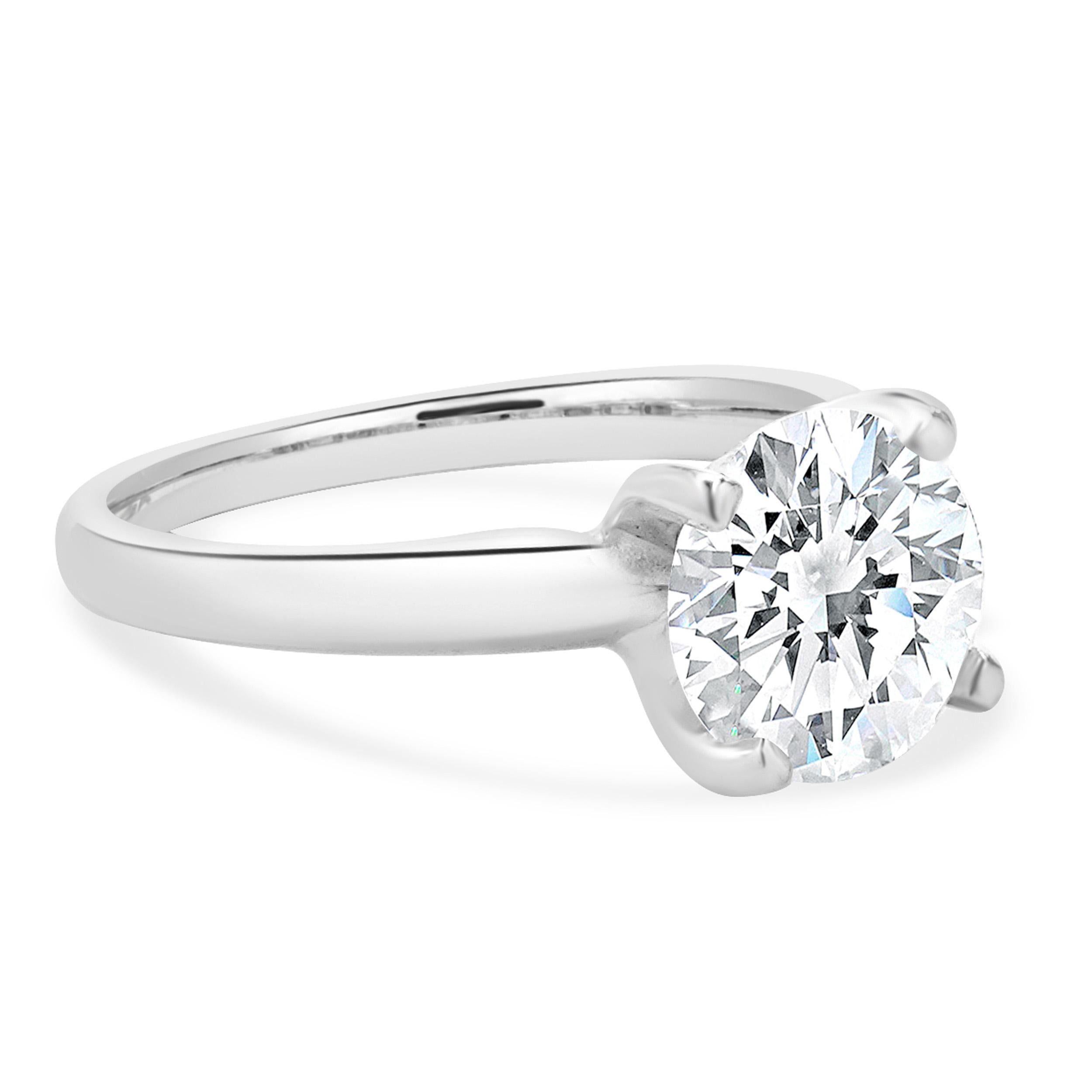 14 Karat White Gold Round Brilliant Cut Diamond Engagement Ring In Excellent Condition In Scottsdale, AZ