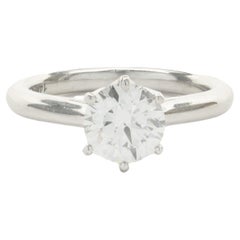 Bague de fiançailles en or blanc 14 carats avec diamants taille brillant rond