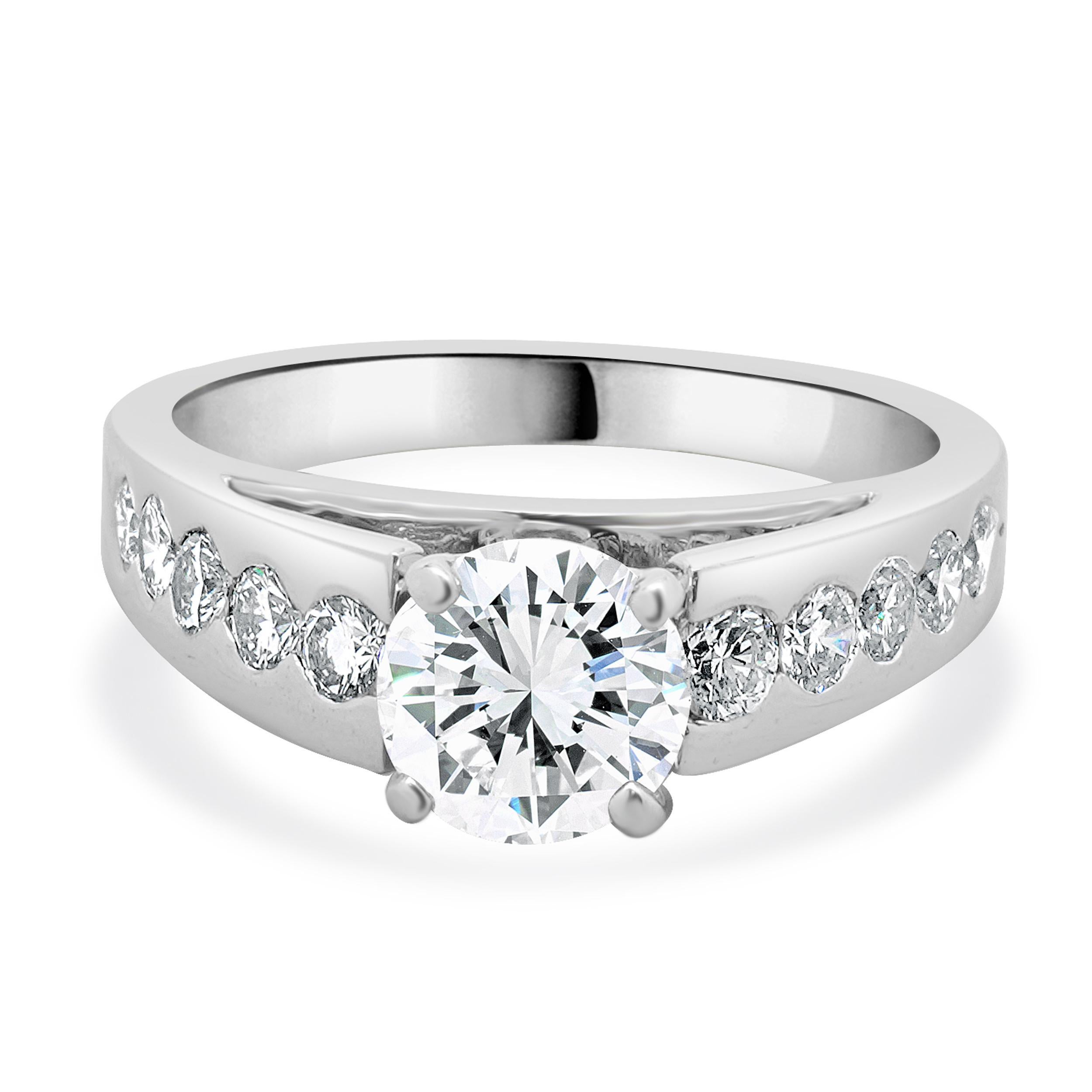 14 Karat White Gold Round Brilliant Cut Diamond Engagement Ring For Sale