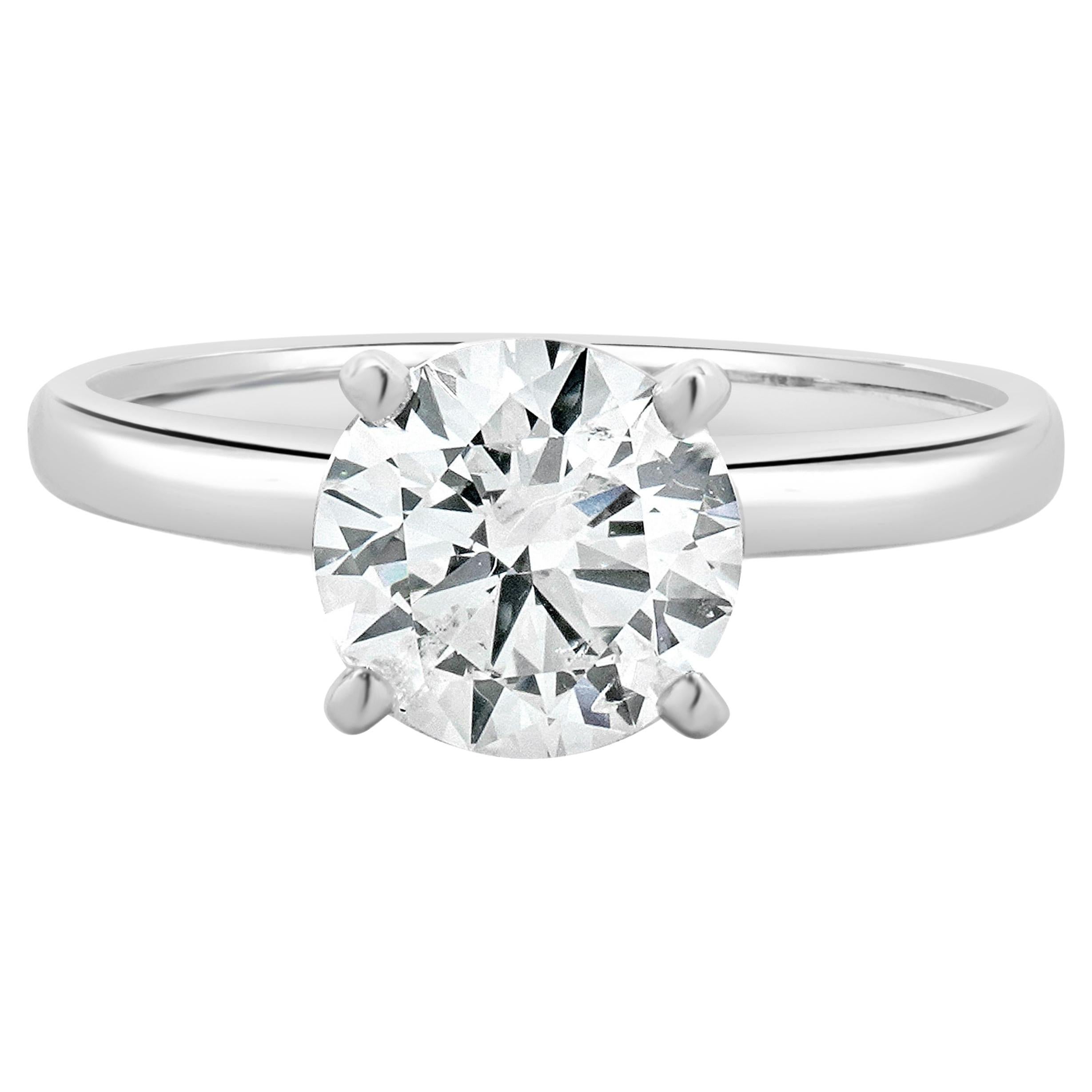14 Karat White Gold Round Brilliant Cut Diamond Engagement Ring For Sale
