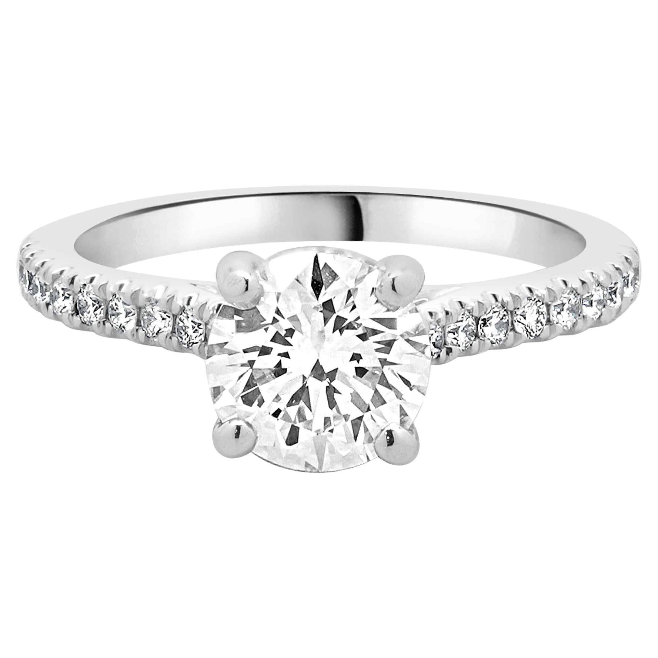 Bague de fiançailles en or blanc 14 carats avec diamants taille brillant rond