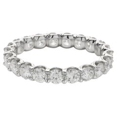 14 Karat White Gold Round Brilliant Cut Diamond Eternity Band