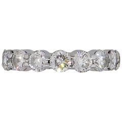 14 Karat White Gold Round Brilliant Diamond Eternity Band