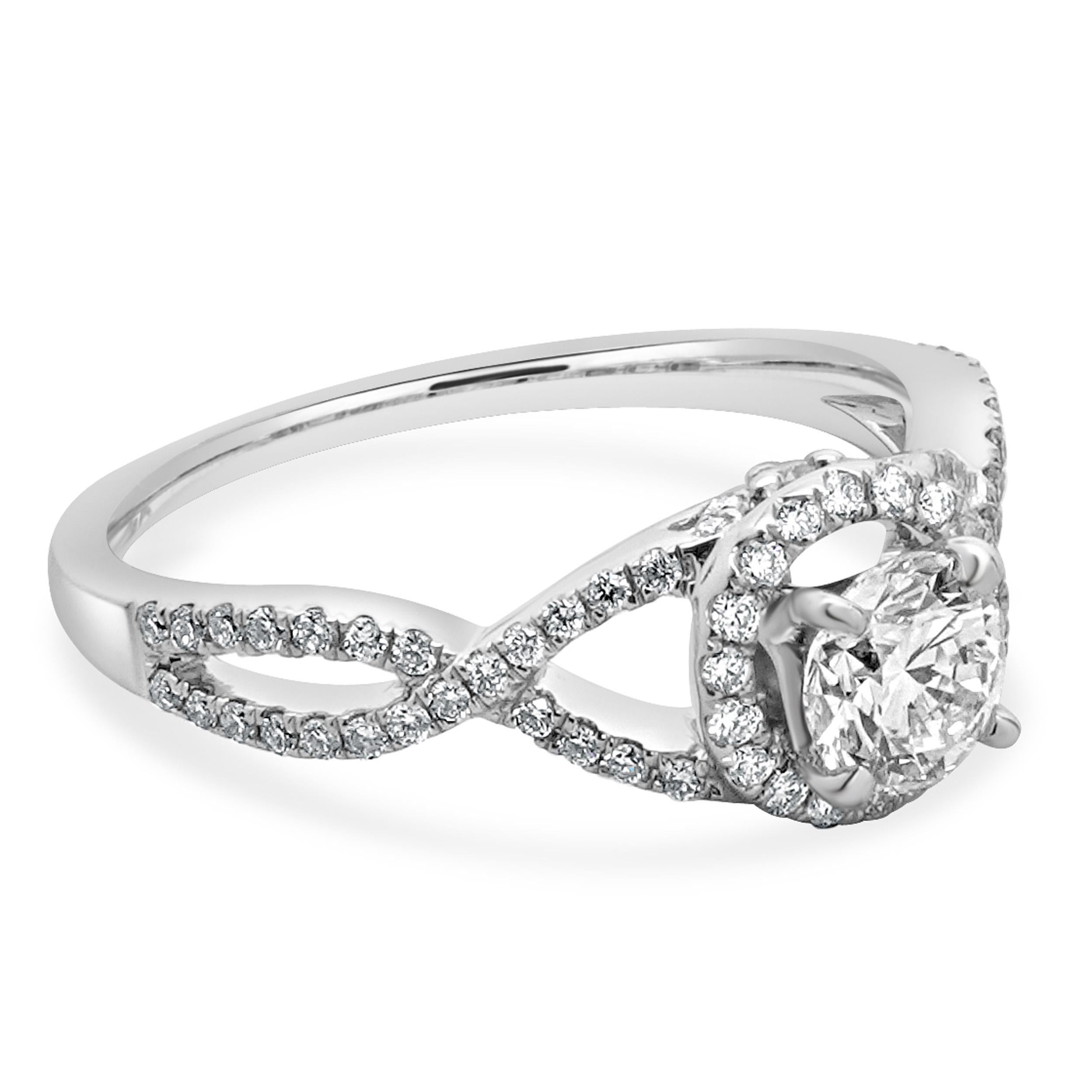 Anello di fidanzamento con diamante rotondo in oro bianco 14 carati In condizioni ottime in vendita a Scottsdale, AZ