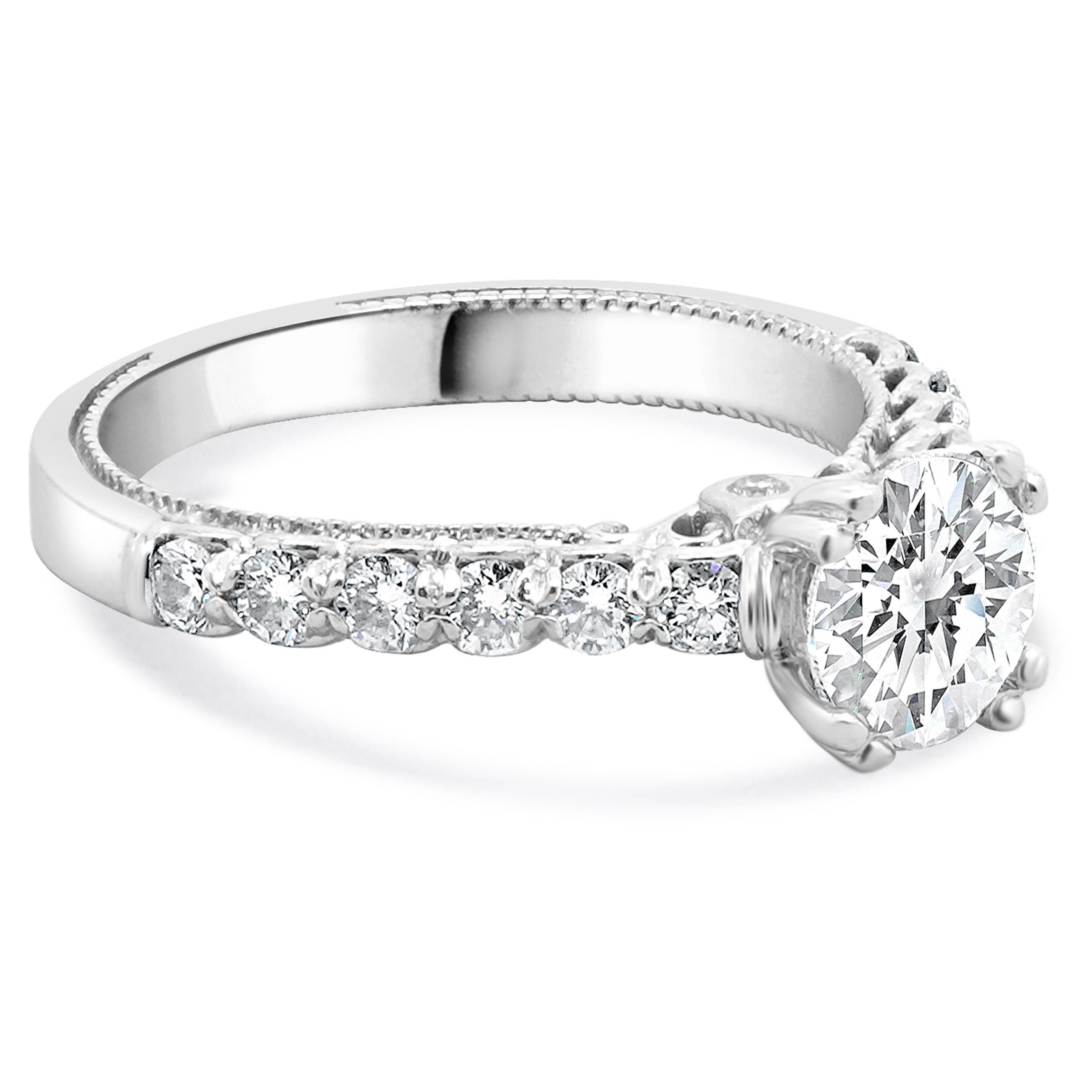 14 Karat White Gold Round Diamond Engagement Ring In Excellent Condition For Sale In Scottsdale, AZ