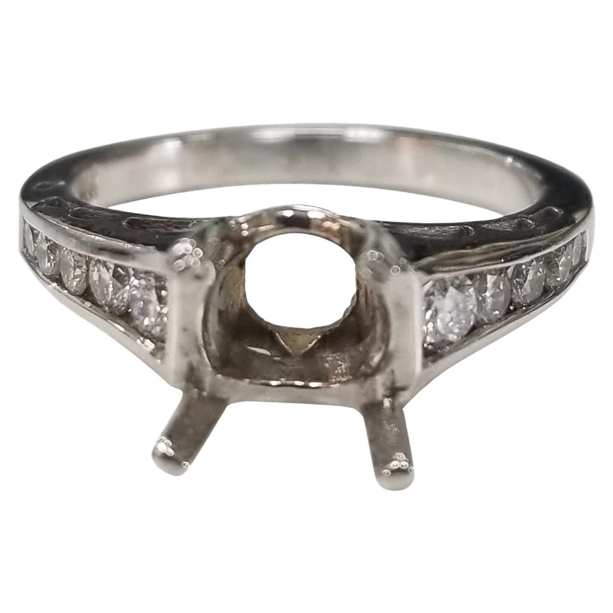14 Karat White Gold Round Diamond Ring Semi Mount For Sale
