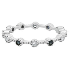 Anillo Alternado de Zafiro y Diamante en Oro Blanco de 14 Kilates