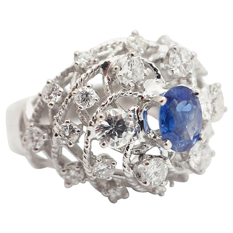 14 Karat White Gold Sapphire and Diamond Cocktail Ring, 2.88 Carat For Sale