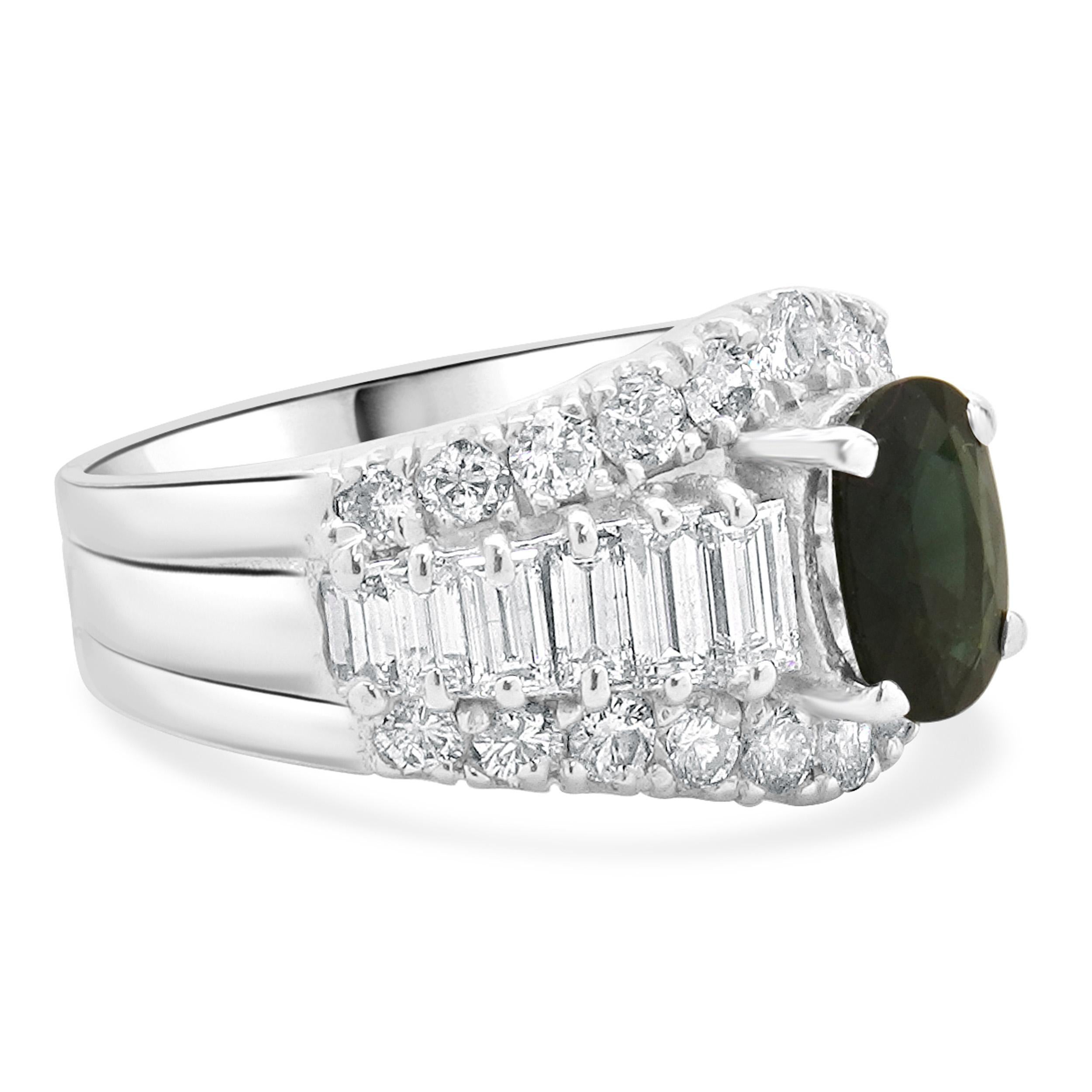 Anello da cocktail con zaffiro e diamante in oro bianco 14 carati In condizioni ottime in vendita a Scottsdale, AZ