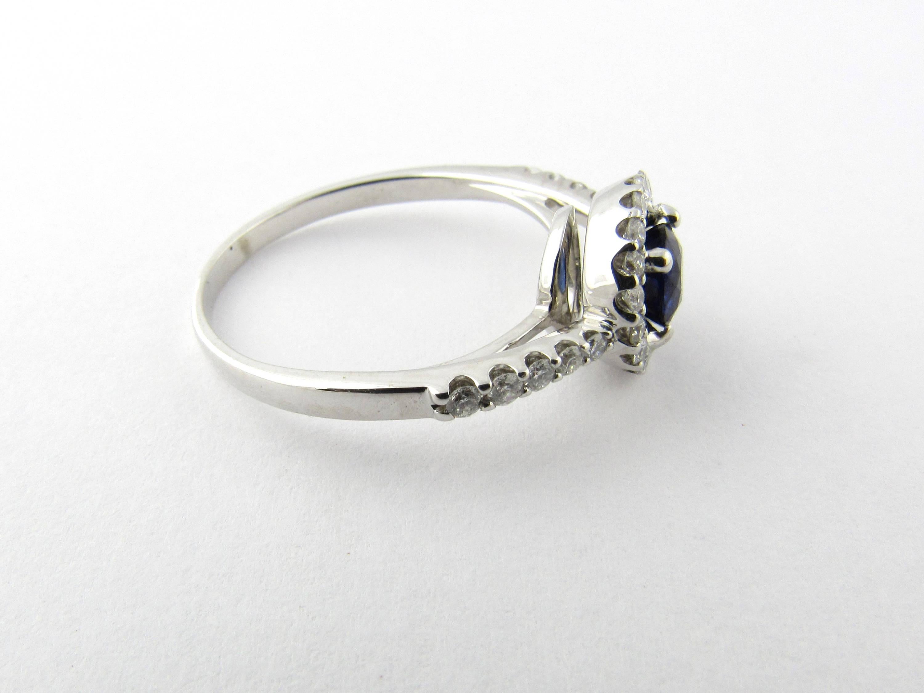 14 Karat White Gold Natural Sapphire and Diamond Ring In Good Condition For Sale In Washington Depot, CT