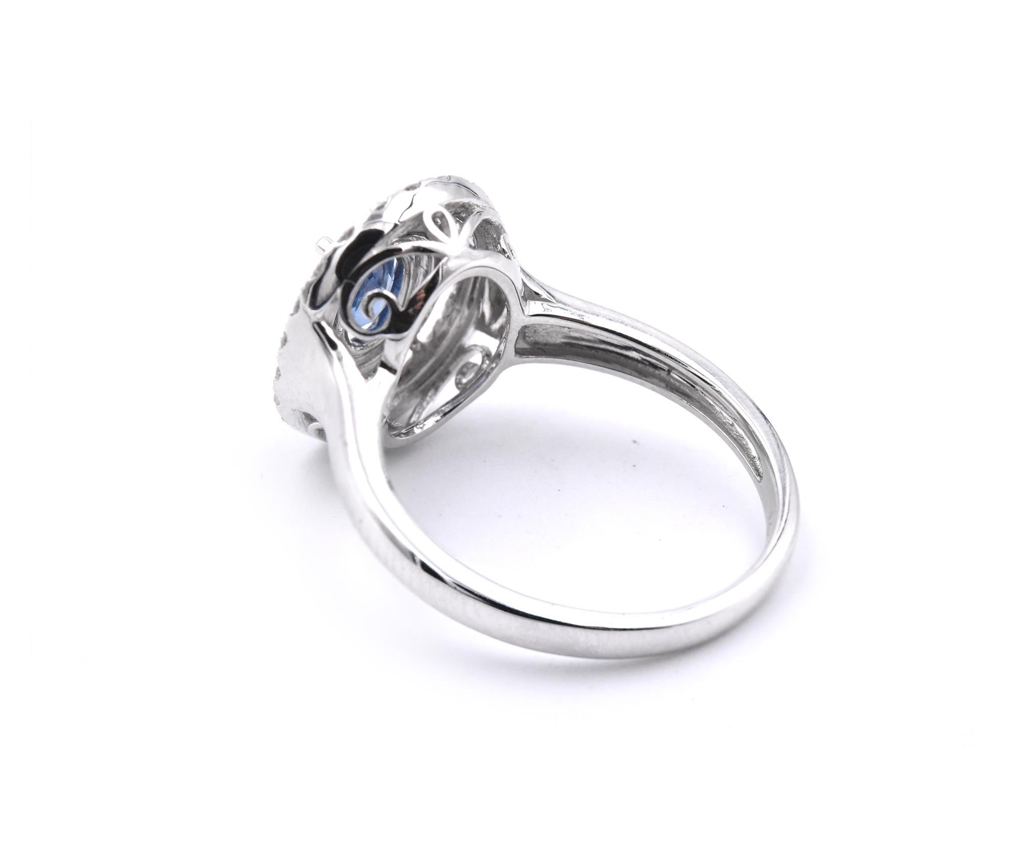 14 Karat White Gold Sapphire and Diamond Ring In Excellent Condition In Scottsdale, AZ