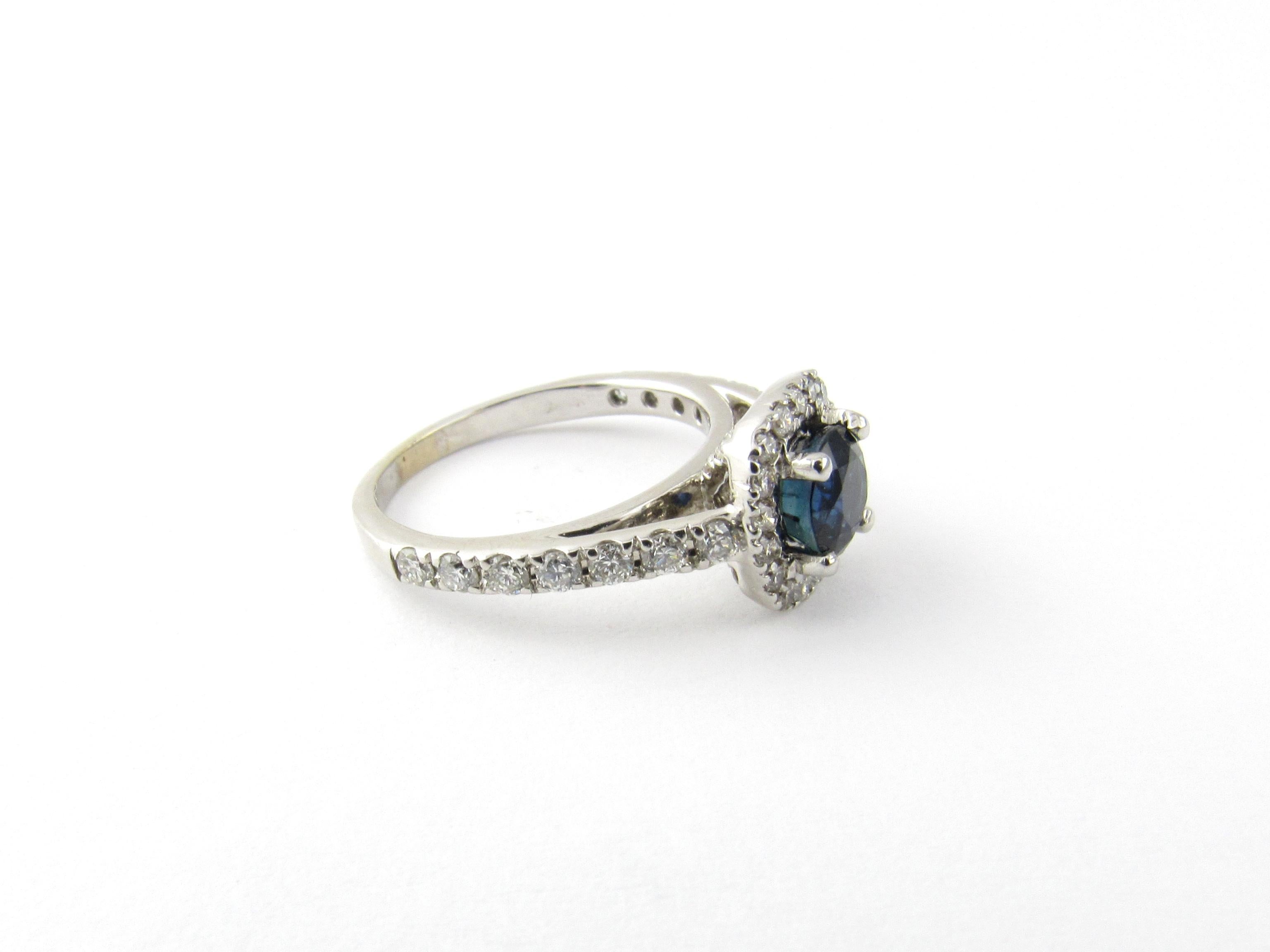 Women's or Men's 14 Karat White Gold Natural Sapphire and Diamond Ring For Sale