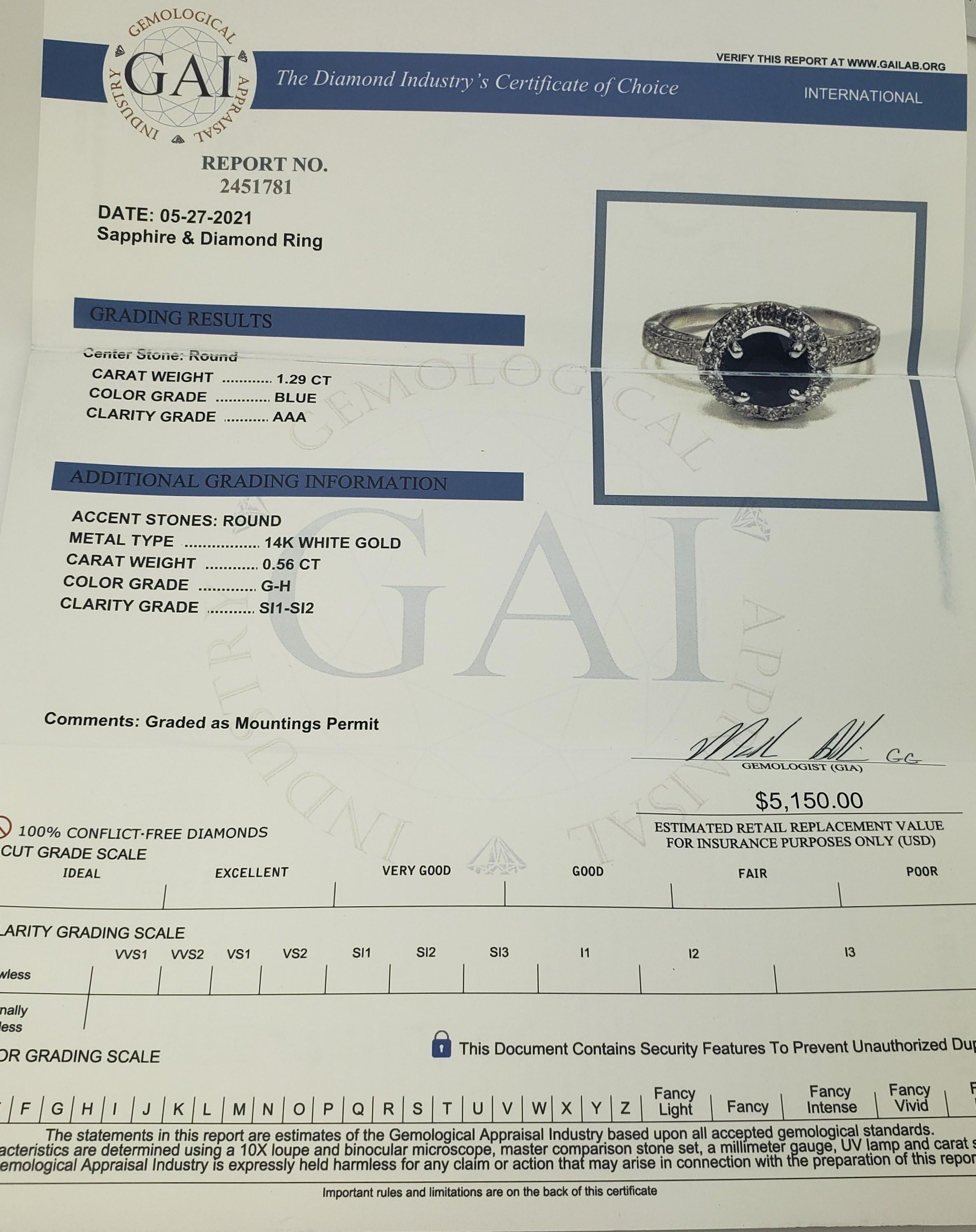 14 Karat White Gold Sapphire and Diamond Ring  For Sale 4