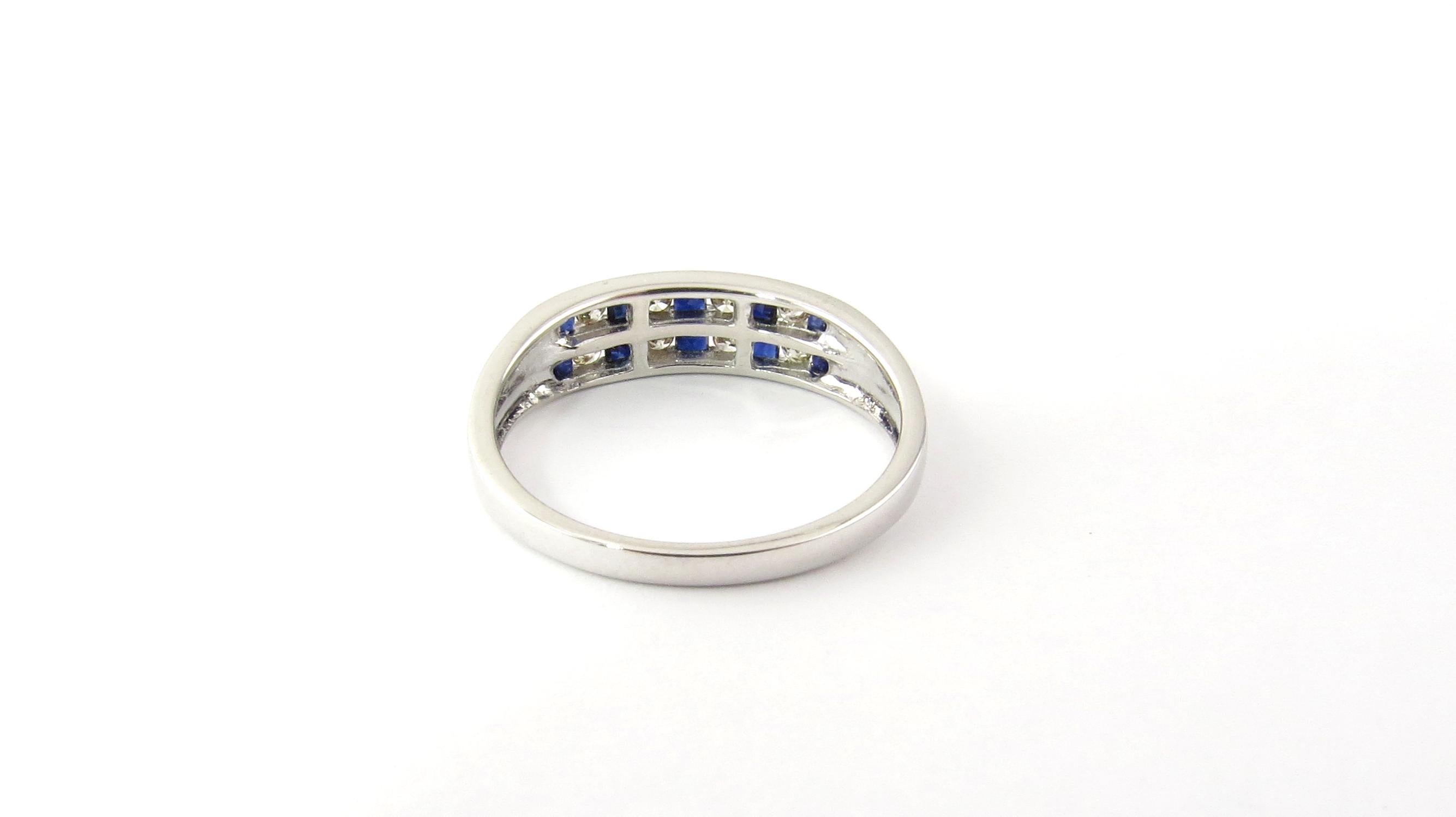 Brilliant Cut 14 Karat White Gold Natural Sapphire and Diamond Ring For Sale