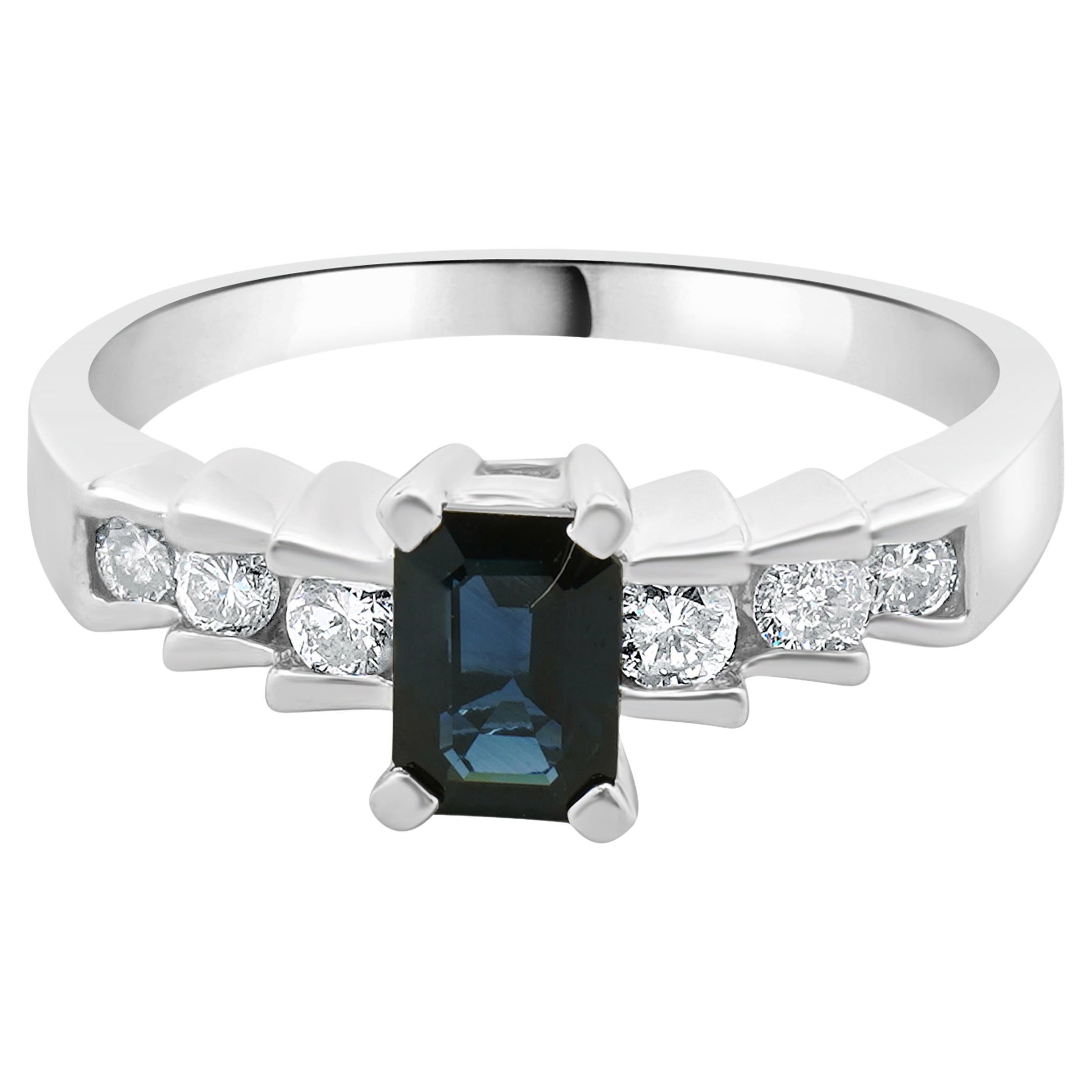 14 Karat White Gold Sapphire and Diamond Step Ring For Sale