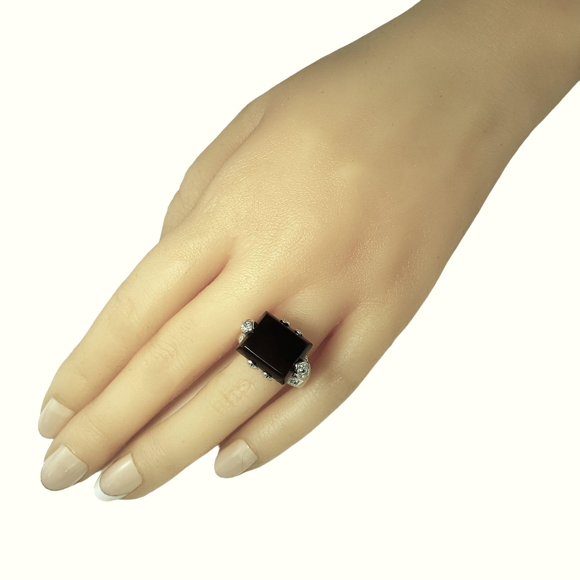 14 Karat White Gold Sard Chalcedony Diamond Ring Size 8.5 #14837 For Sale 2