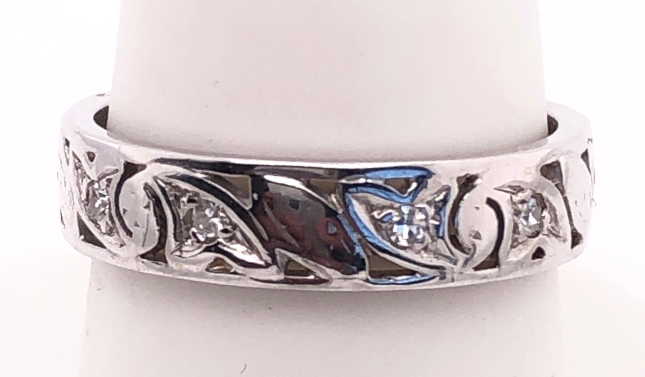 14 Karat White Gold Scroll Design Eternity Diamond Band Ring In Good Condition For Sale In Stamford, CT