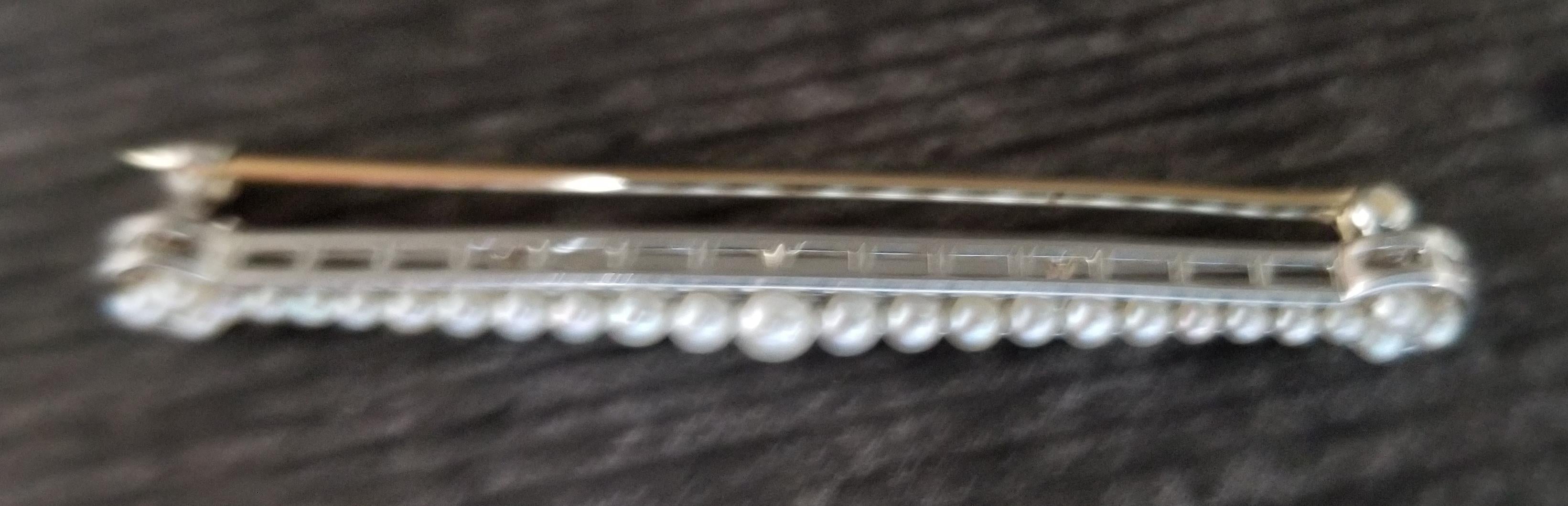 14 Karat Weißgold Perlen-Anstecknadel im Zustand „Hervorragend“ im Angebot in Los Angeles, CA