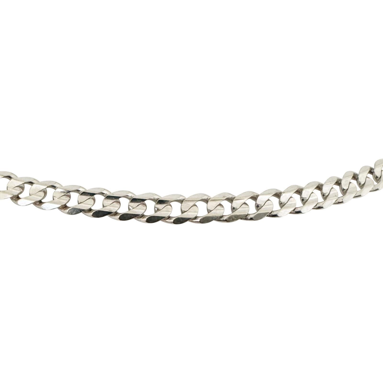 14 Karat White Gold Solid Curb Link Chain Necklace Italy  In Good Condition In Guilford, CT