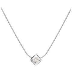White Gold Pendant Necklaces