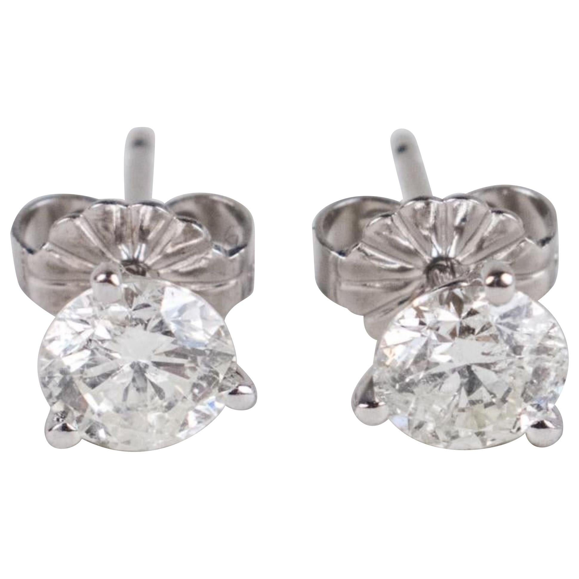 14 Karat White Gold Stud Earrings For Sale