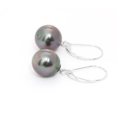 14 Karat White Gold Tahitian Pearl Drop Earrings 5.1 Grams