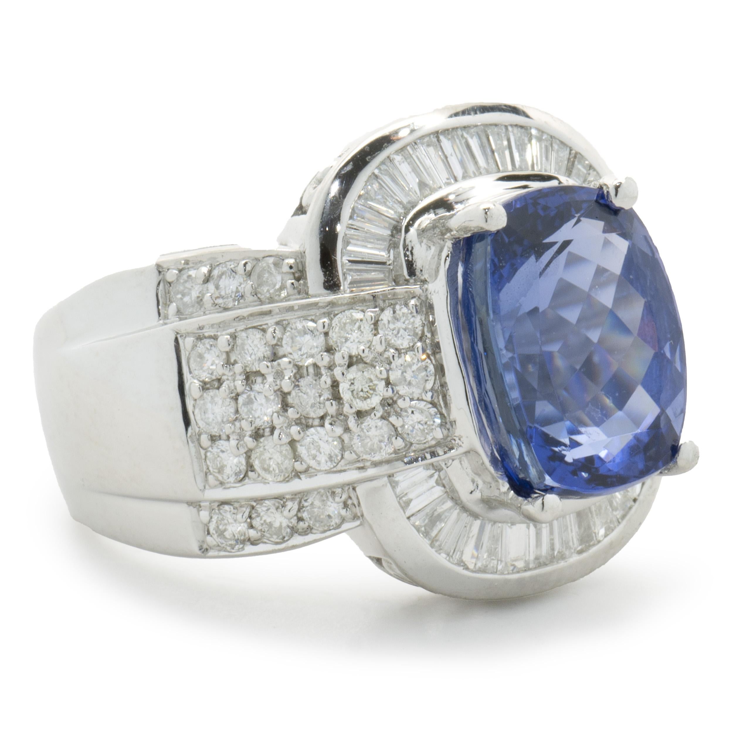 14 Karat White Gold Tanzanite and Diamond Cocktail Ring In Excellent Condition For Sale In Scottsdale, AZ