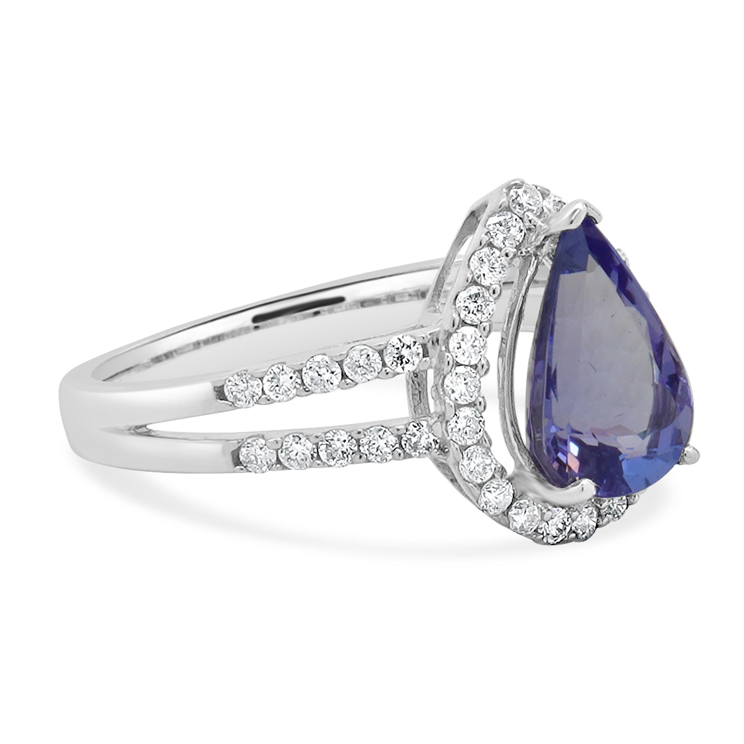 14 Karat Weißgold Tansanit und Diamantring (Tropfenschliff) im Angebot