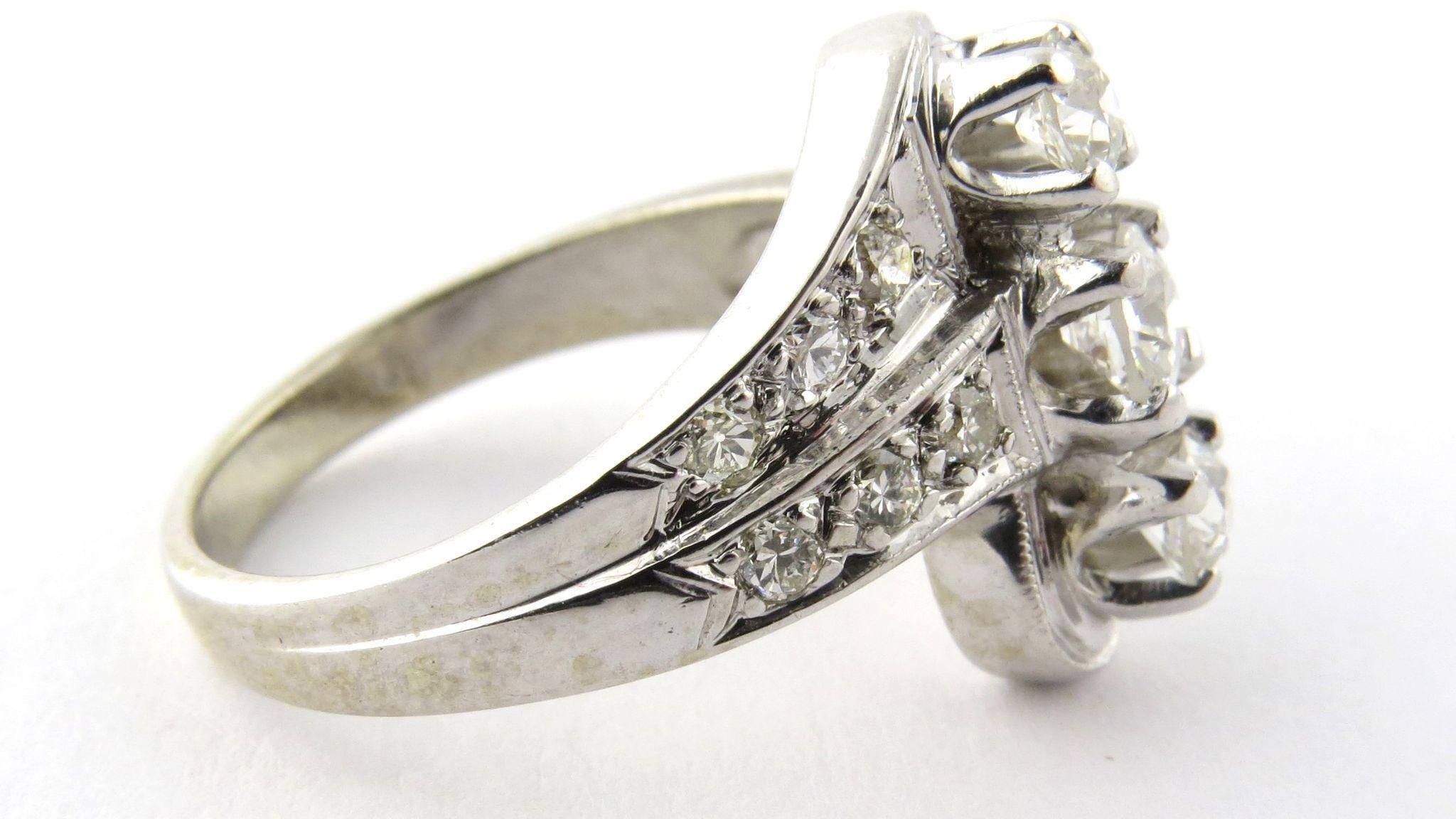 14 Karat White Gold Three-Stone Center Row Diamond Ring In Excellent Condition In Washington Depot, CT