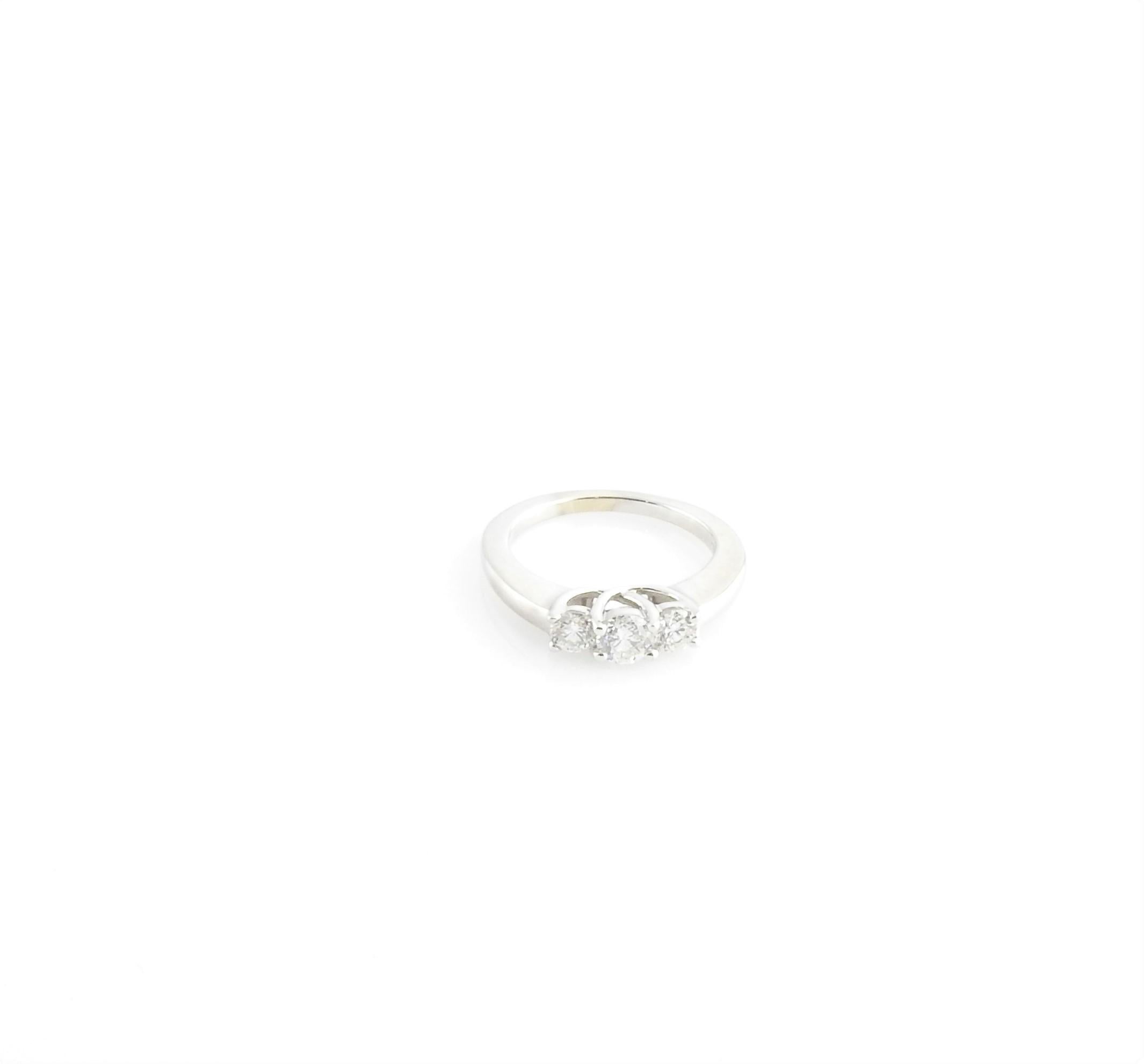 14 Karat White Gold Three-Stone Diamond Ring For Sale 1