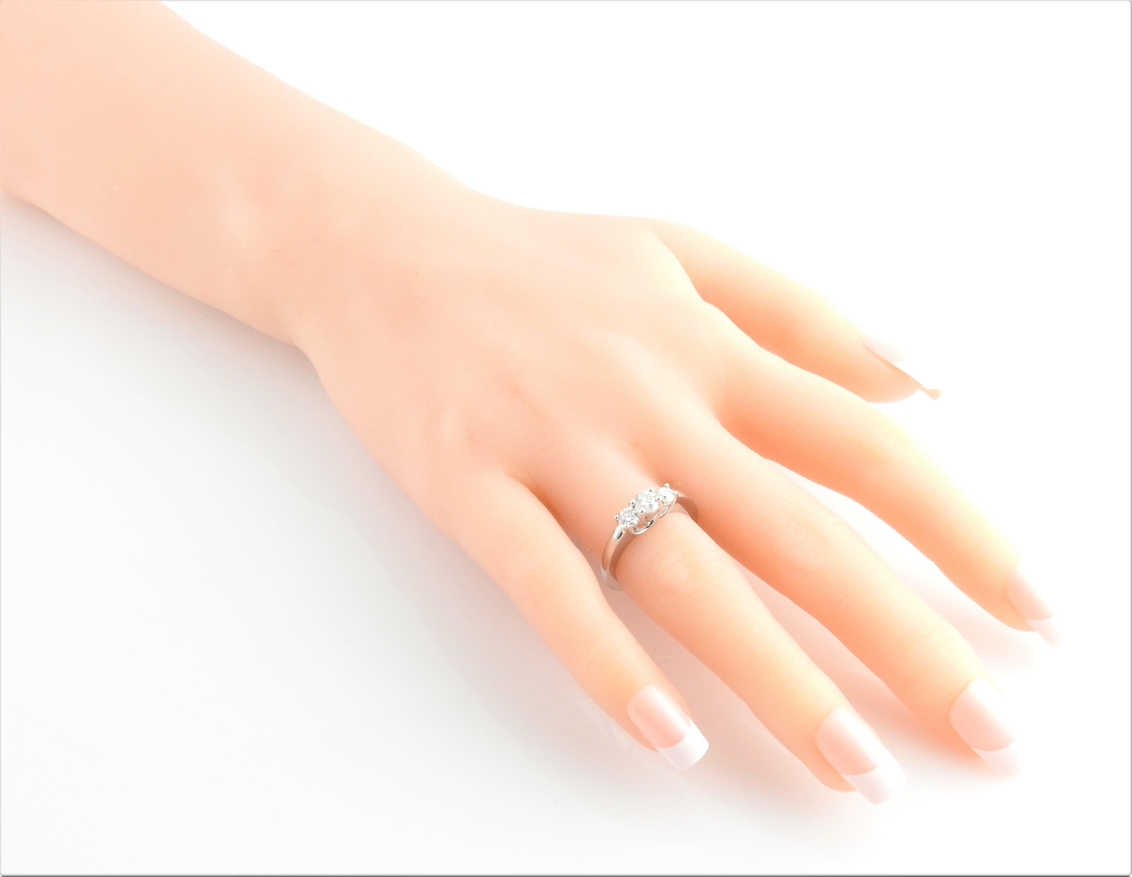 14 Karat White Gold Three-Stone Diamond Ring For Sale 3