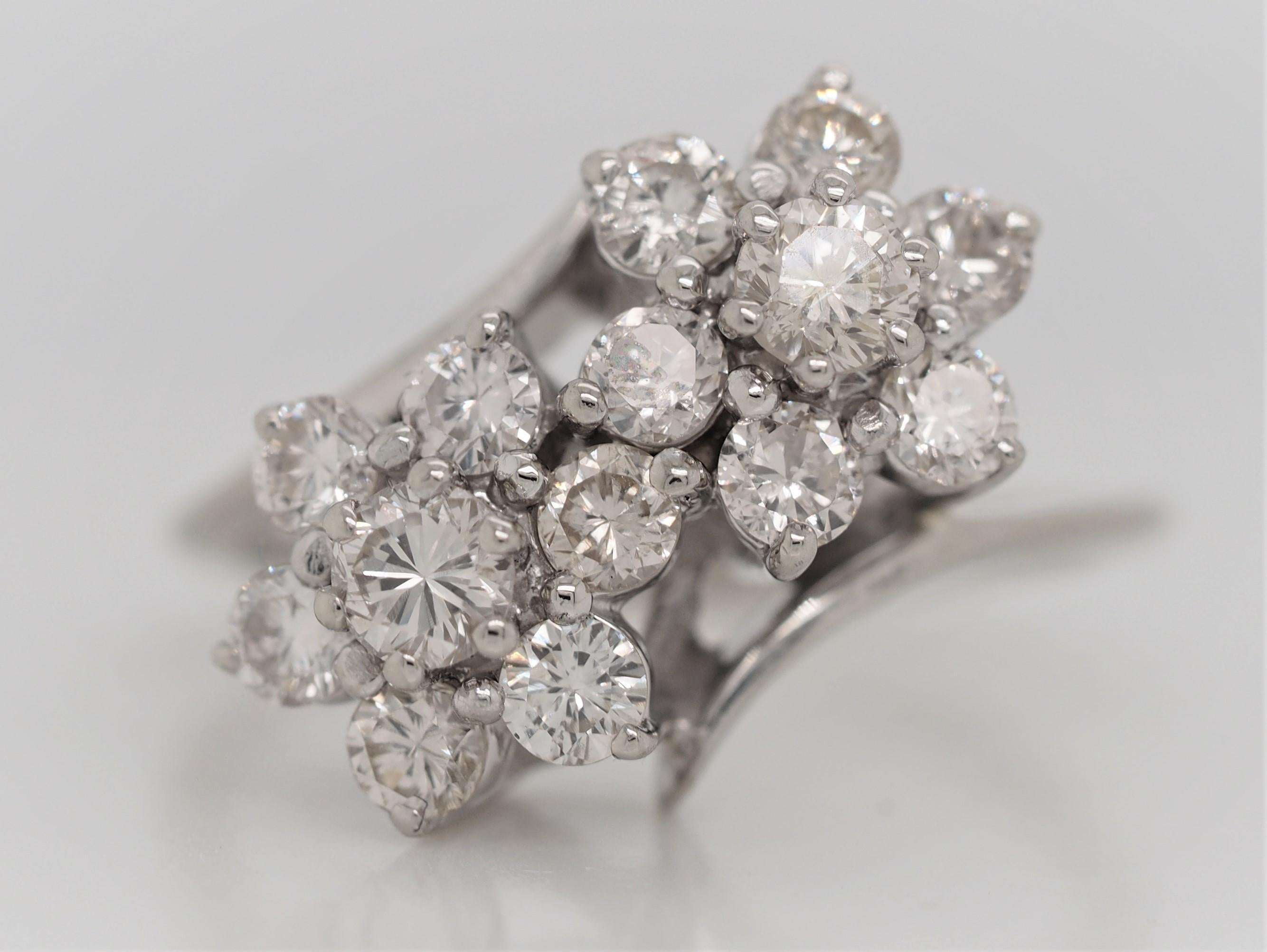 Women's 14 Karat White Gold Vintage Round Cut Diamond Floral Ring For Sale