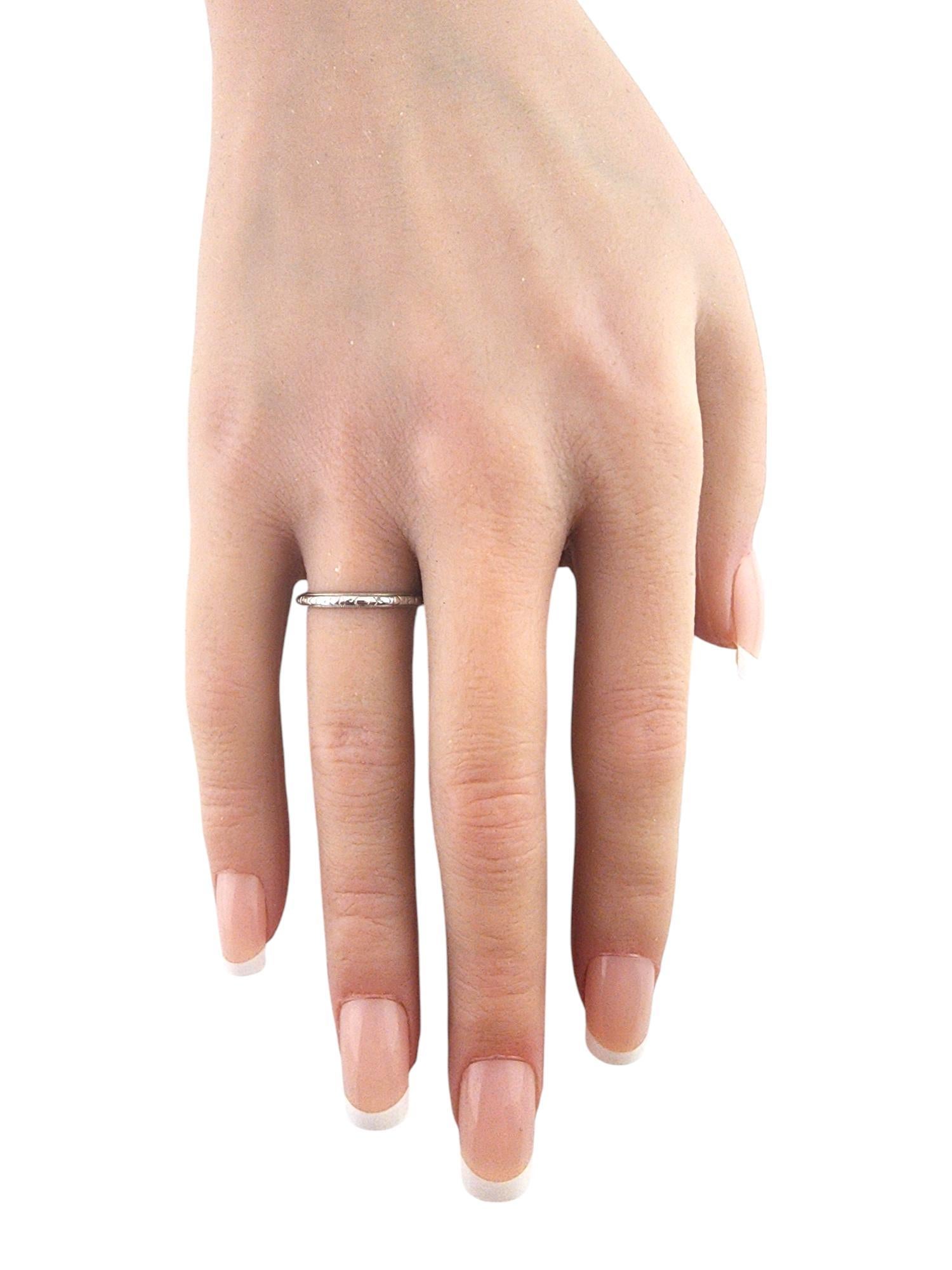 14 Karat White Gold Wedding Band Size 5.5 #19379 For Sale 2