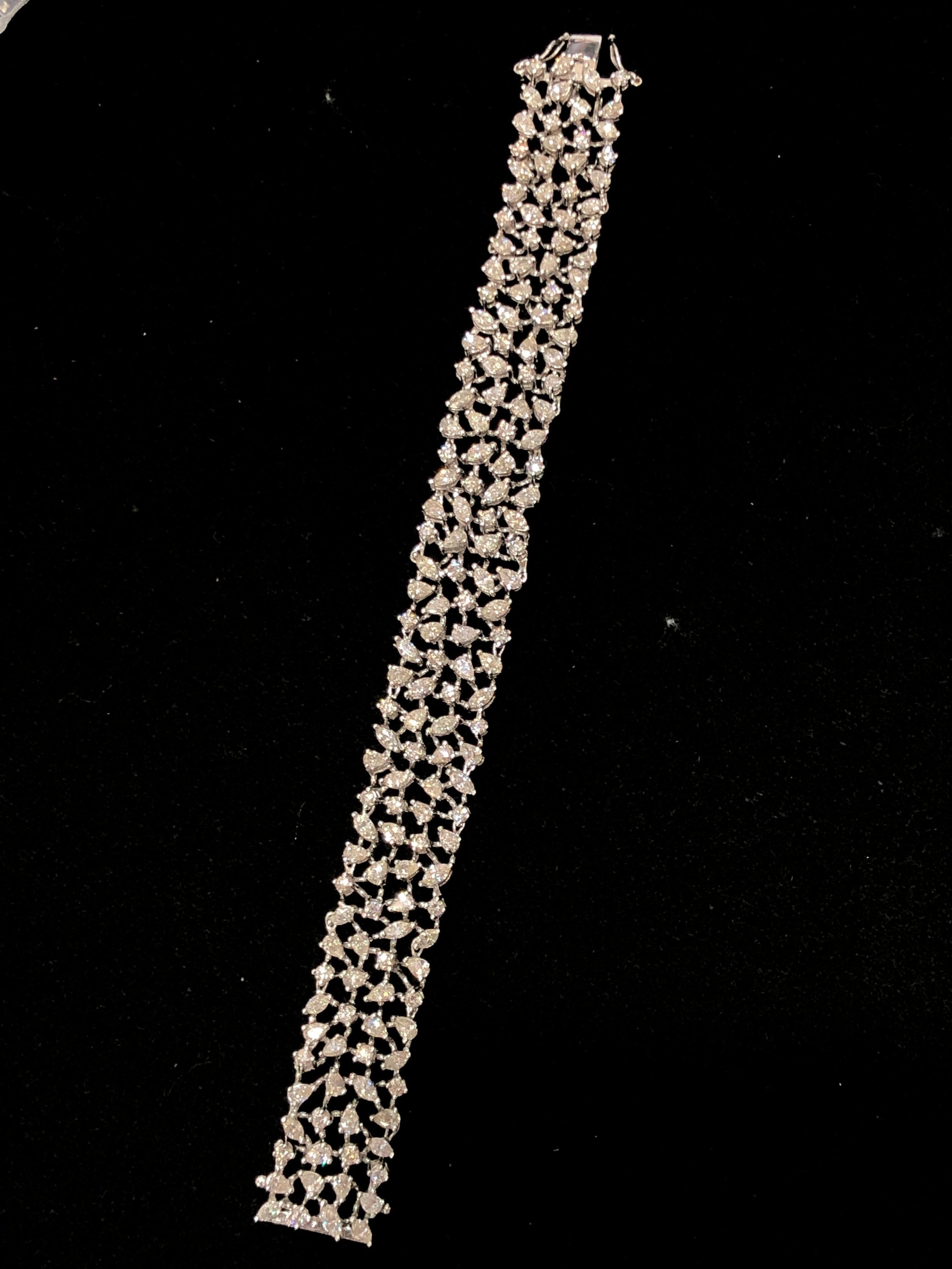 Contemporain Bracelet tennis en or blanc 14 carats avec diamants blancs en vente