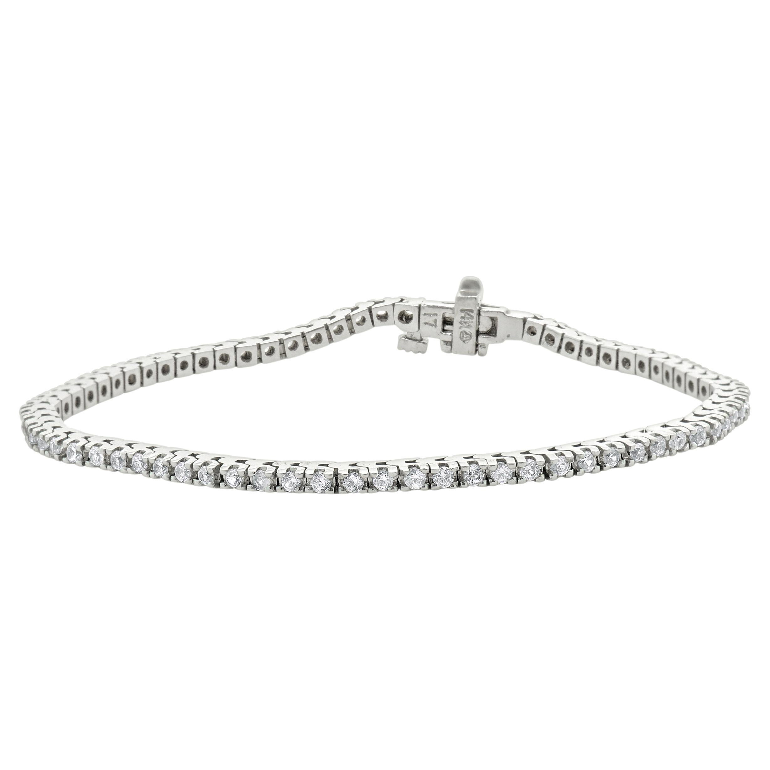 14 Karat White Gold White Sapphire Tennis Bracelet For Sale