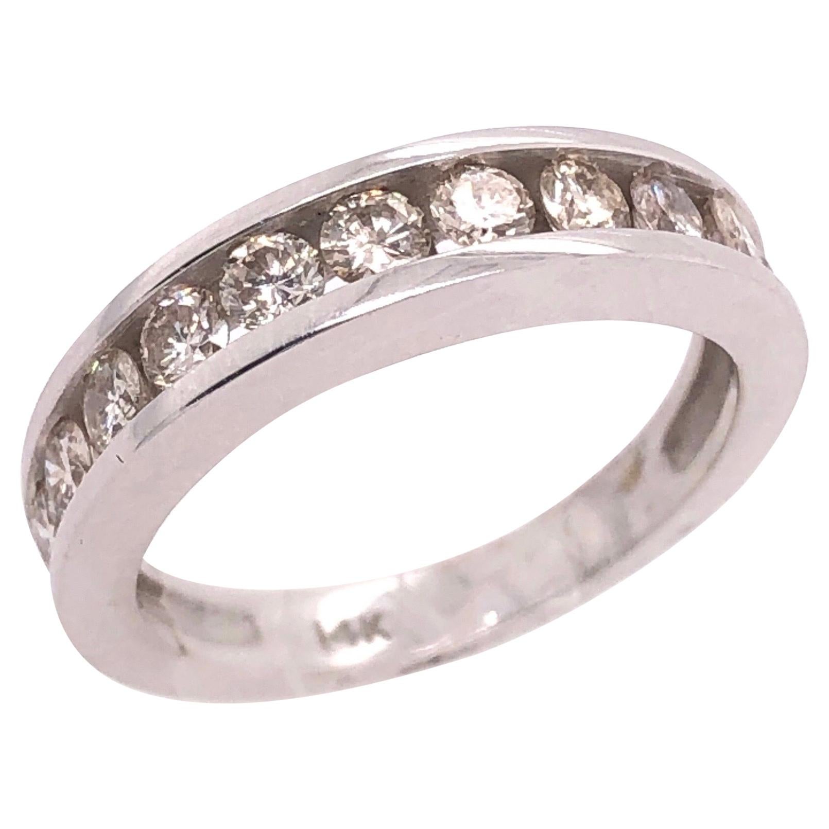 14 Karat White Gold with Diamonds Band / Bridal Ring 1.20 TDW For Sale