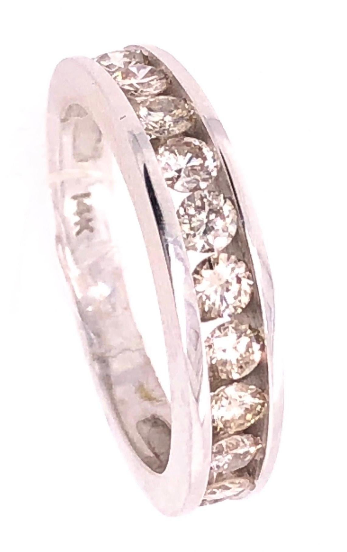 14 Karat White Gold with Diamonds Band / Bridal Ring 1.20 TDW For Sale 4