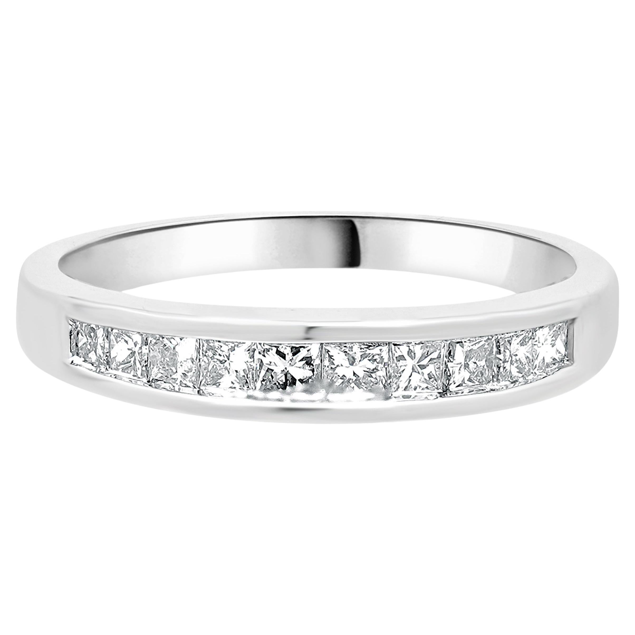 Fascia di diamanti incastonati a canale con taglio a principessa, bianco 14 carati