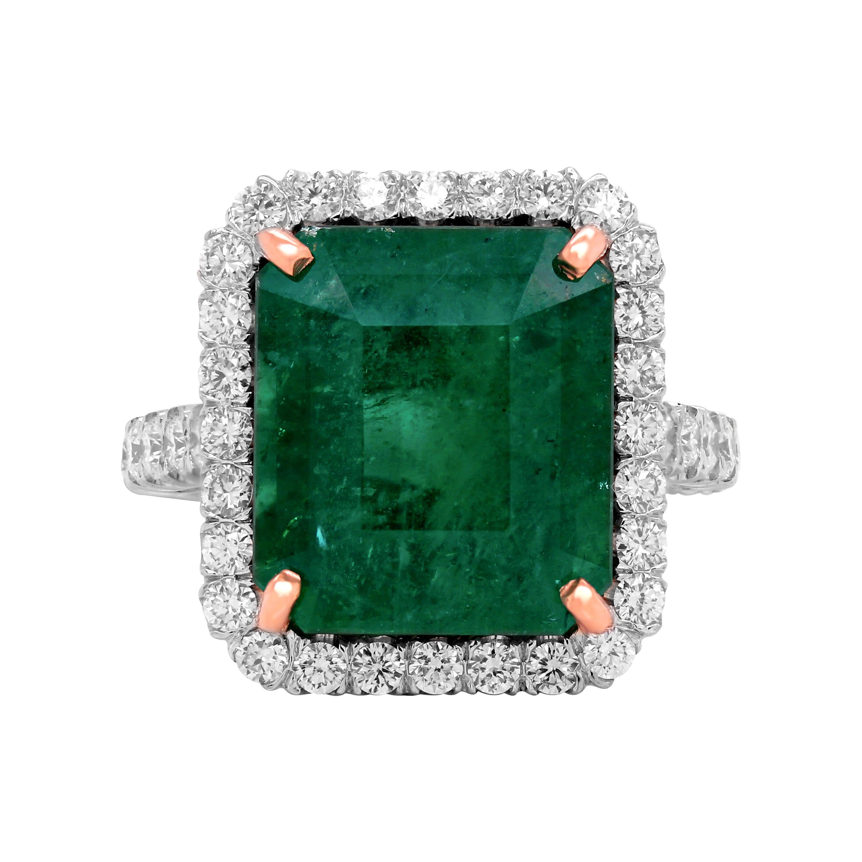 14 Karat White Rose Gold Diamond 8.90 Carat Colombian Emerald Cocktail Ring