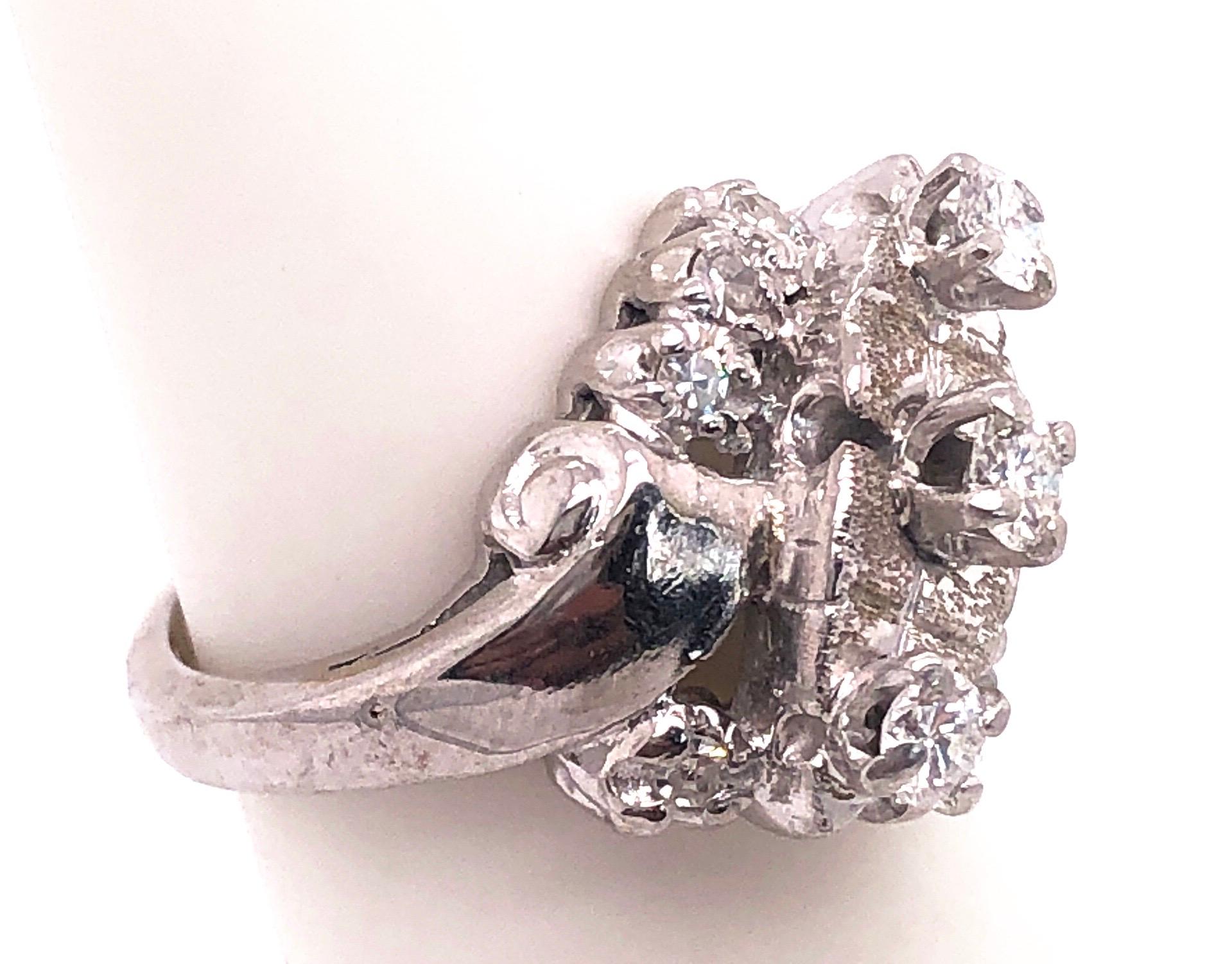 Modern 14 Karat White Semi Mount Fashion Ring with Diamond Cluster 1.25 TDW For Sale