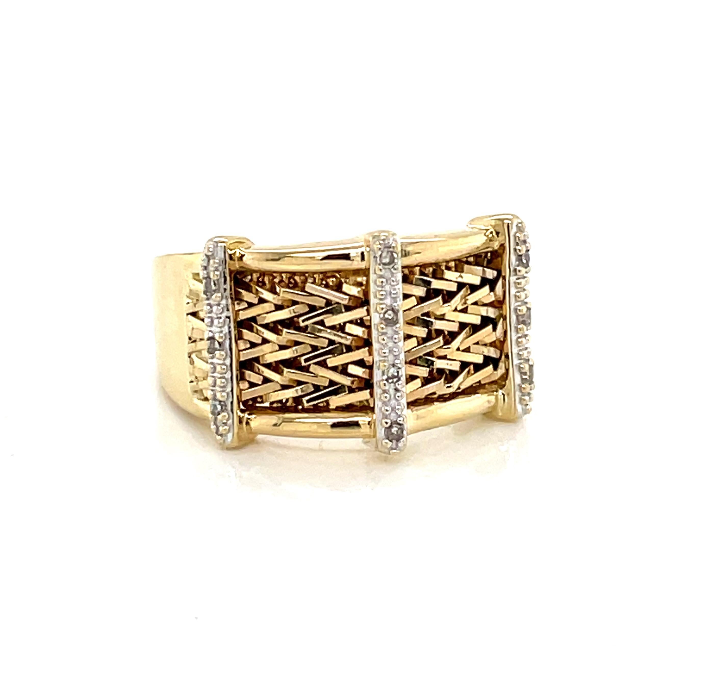14 Karat Woven Yellow Gold Band Ring with Diamond Accents For Sale 2