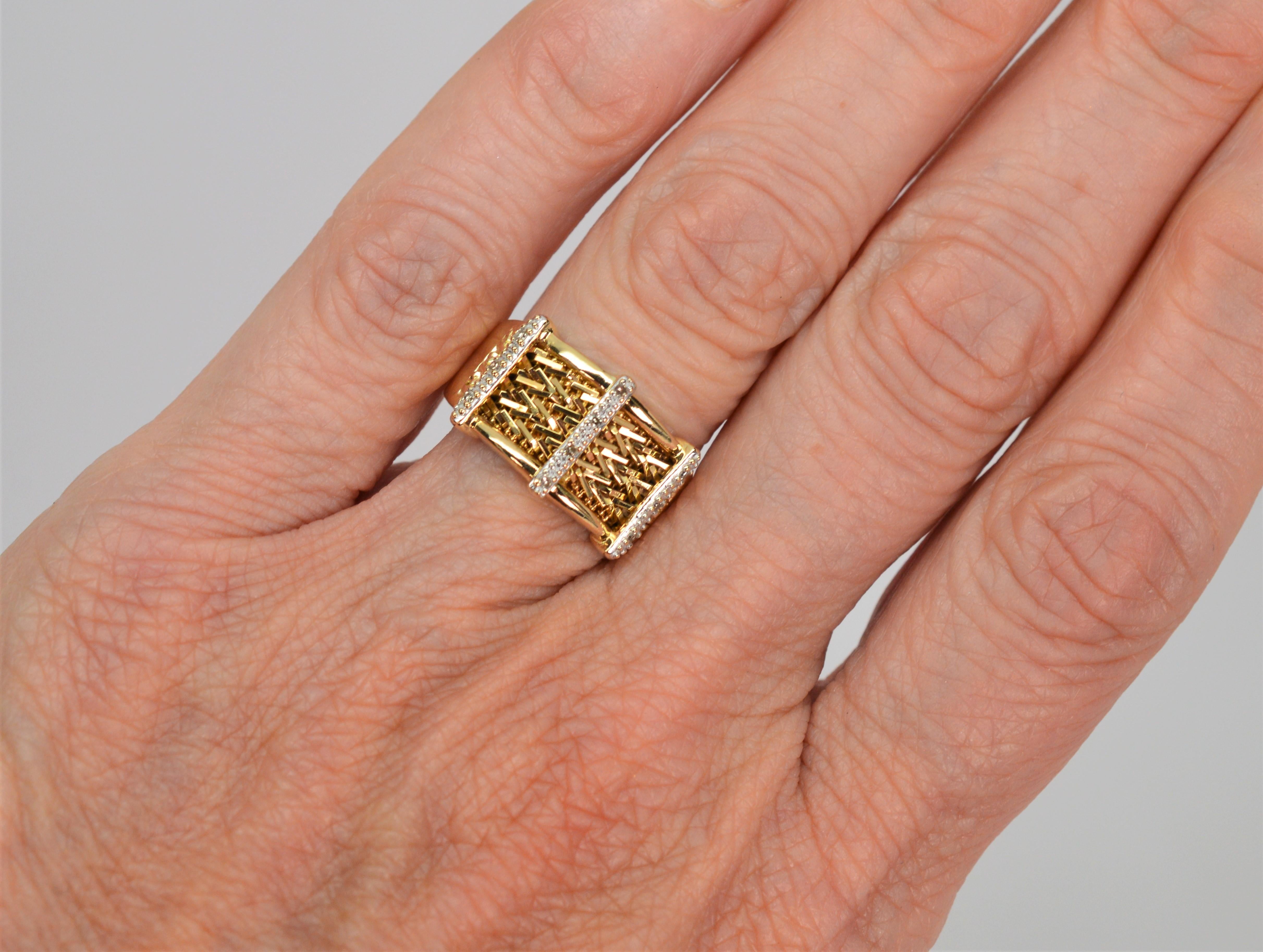 14 Karat Woven Yellow Gold Band Ring with Diamond Accents For Sale 3