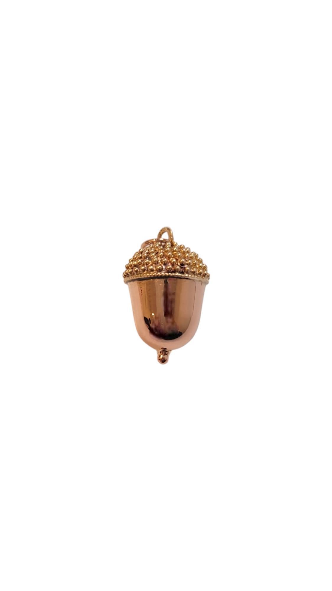 14 Karat Yellow and Rose Gold Acorn Charm

This 14K yellow gold acorn charm captures the beauty of nature with its delicate design. Perfect for nature lovers and outdoor enthusiast.

Top of acorn is set in rose gold and bottom in yellow gold.

Size: