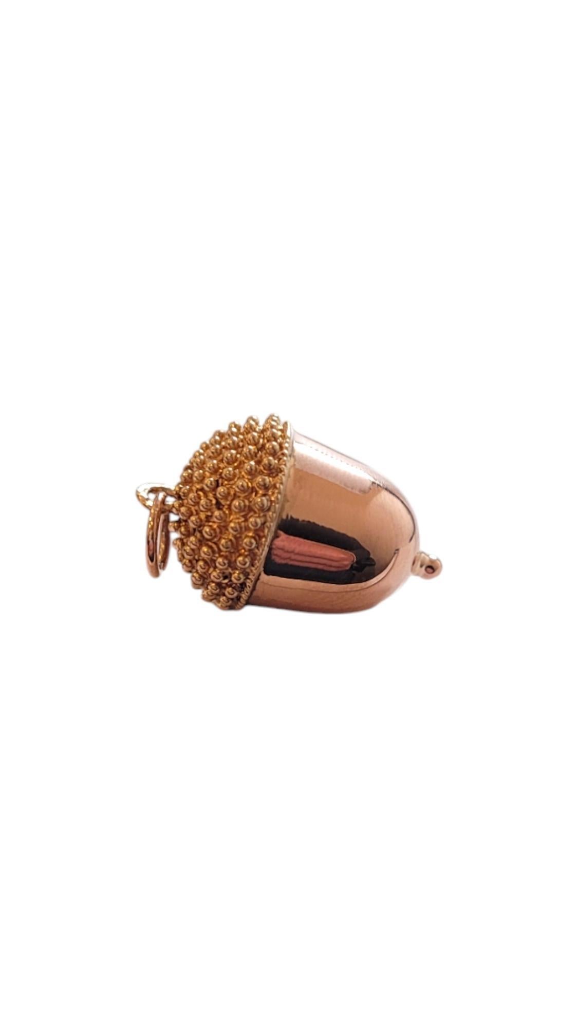 14 Karat Yellow and Rose Gold Acorn Charm #20166 In Good Condition In Washington Depot, CT